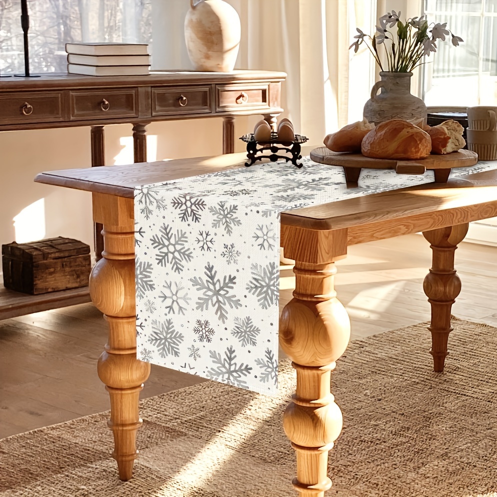 

Christmas Table Runner - Polyester Woven Design For Holiday Dining And Kitchen Decor, Indoor/outdoor Party Decoration