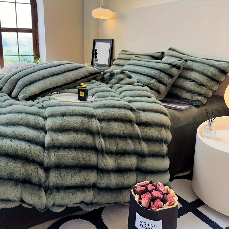 High Luxury Thick Striped Rabbit Like Plush Blanket, Autumn and Winter Thick Bed Blanket Cover, Skin Friendly and Comfortable, Providing All Day Warmth and Comfort, Suitable for Sofas, Beds, Offices and Travel, Multi-purpose Blankets, Holiday Gifts - Image 18