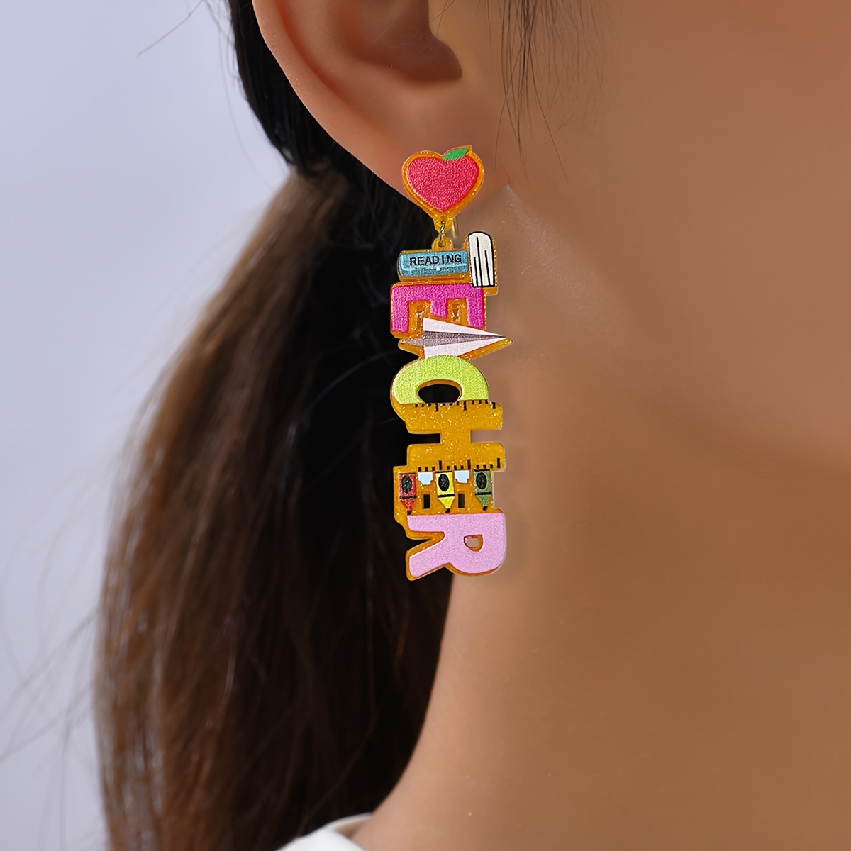 

Chic Heart Acrylic Dangle Earrings - Perfect Teacher Appreciation Gift, Cute For Casual Attire