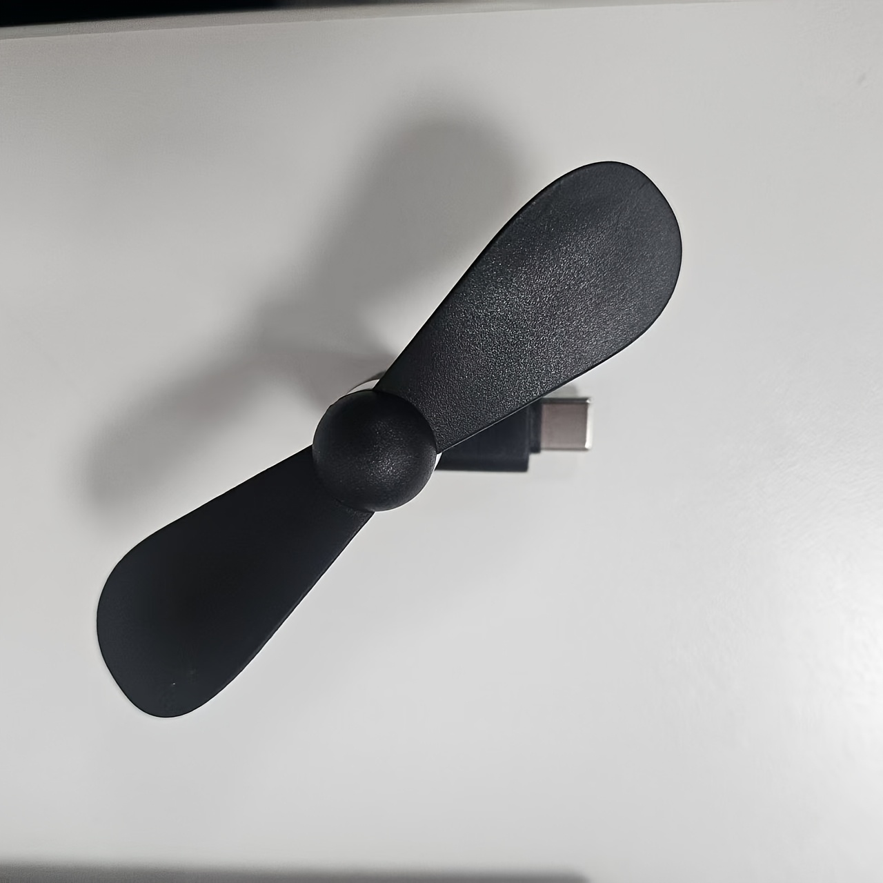 Image of Creative Usb Mini Fan, Phone Port Fan, Type-c Universal For , Portable Small Fan, Quiet Gift Fan, Outdoor Sports And Mountaineering Cooling Fan