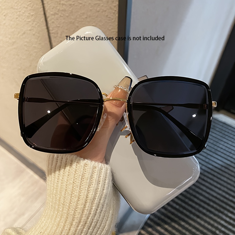 TEMU Large Square Glasses Gradient Fashion Glasses For Women Men Anti Glare Sun Shades Glasses For Driving Beach Travel