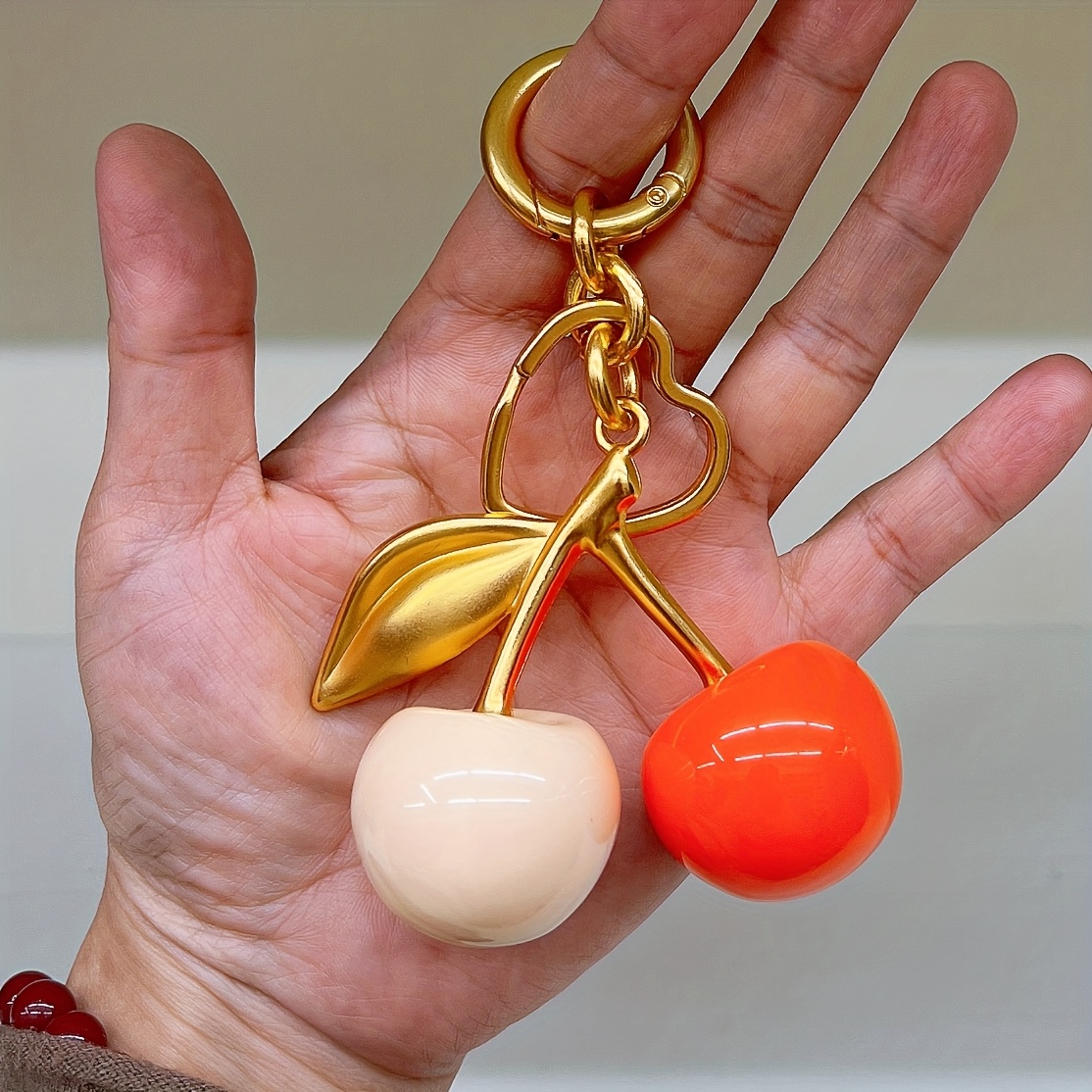 TEMU Fashionable Women's Bag Charm Pendant Accessory - Orange With Heart Alloy Keychain