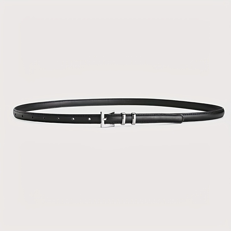 E-shop Ein stilvoller, schmaler Damen-Gürtel, der zu Kleidern, Blazern und mehr . Das minimalistische Design macht ihn vielseitig und verleiht Outfits