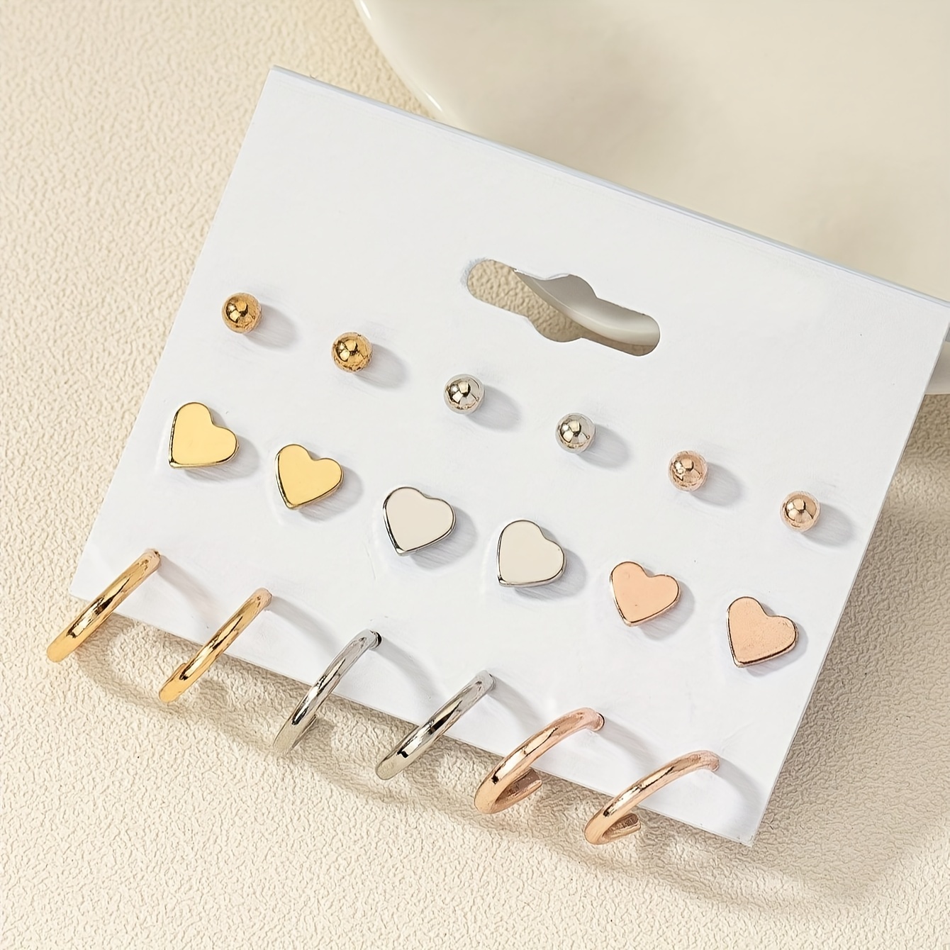 Conjunto de 9 Pares de Pendientes de Botón, Estilo Sencillo Europeo y Americano, Rosa Dorada, Conjunto de Accesorios de Tres Colores Dorado y Plateado, Adecuado para el Uso Diario de Mujeres