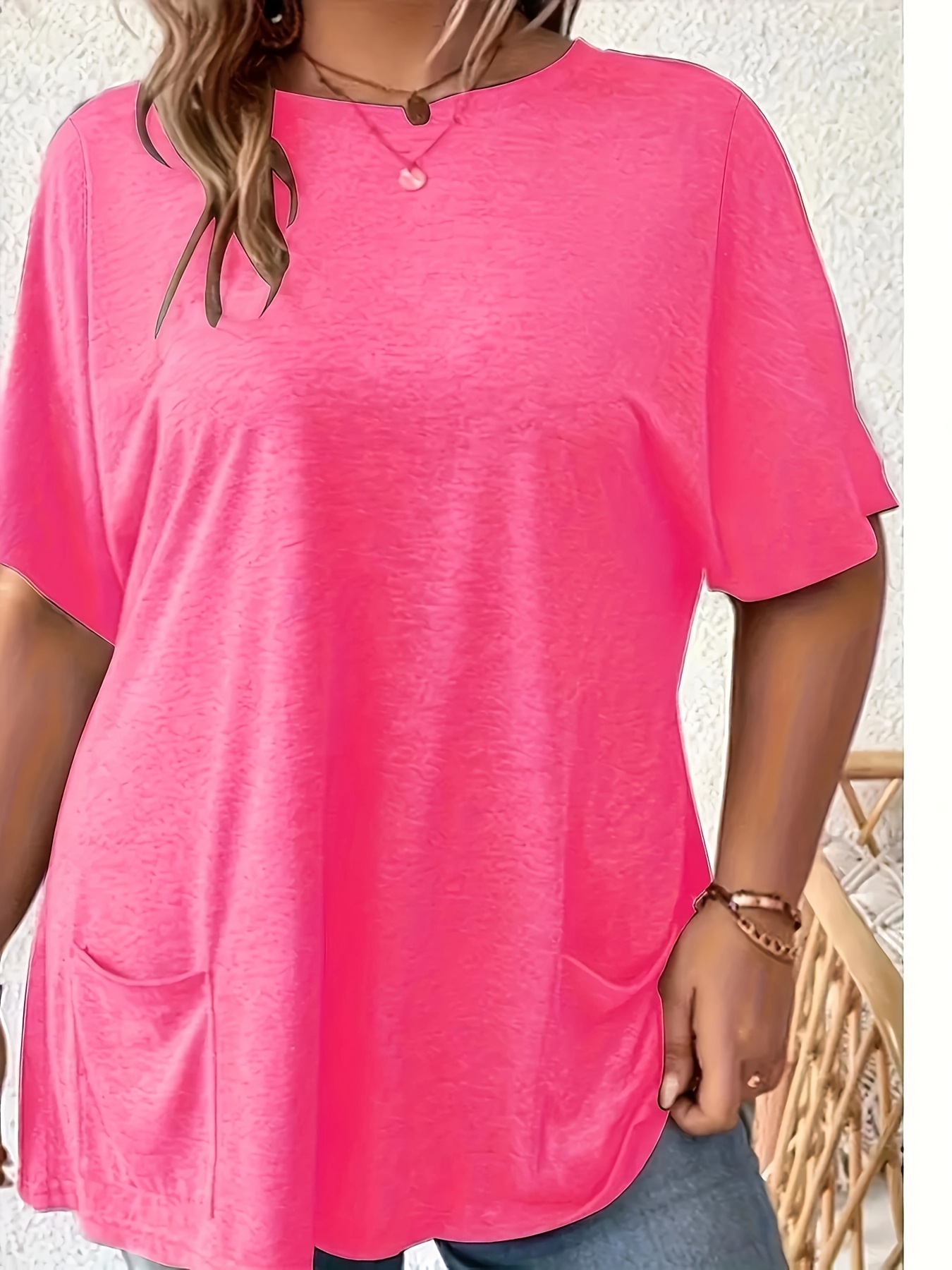 Plus Size Women's Casual Short Sleeve T-Shirt - Vibrant Purple Solid Color with Side Pockets, Relaxed Fit Round Neck, Medium Stretch Machine Washable Fabric for Spring/Summer Casual Attire, Ladies T Shirts, Versatile Clothing, Mediumstretch Material