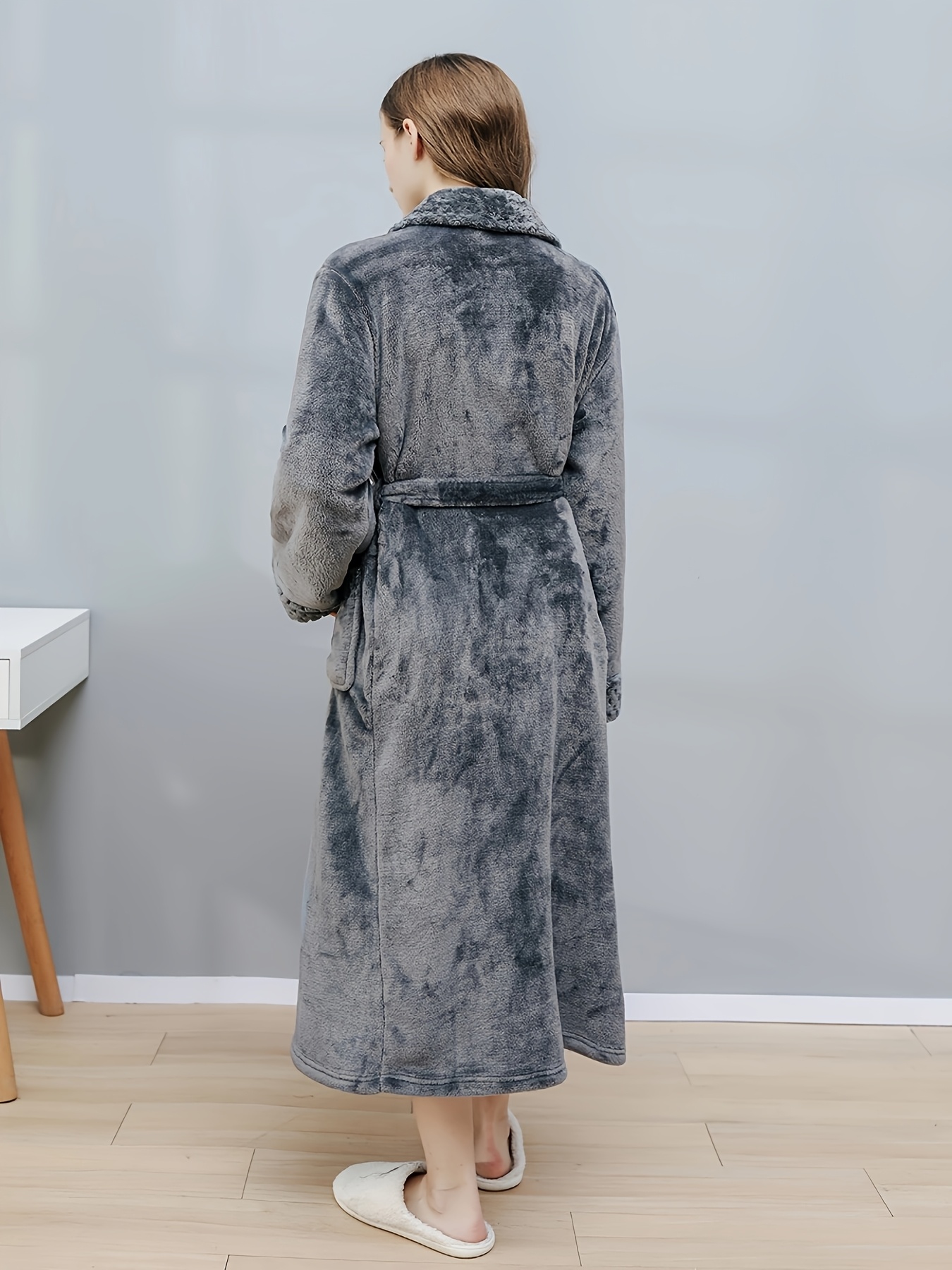 1pc Bathrobe Women or Men Plus Size for Winter & Spring & Autumn, No Hooded, Grey, Long, Flip Collar, Plush Robe for Bathroom, Bedroom, Thicken Flannel Towel for Shower, Sleepwear Gown, Can As Couple Home Clothes Robes