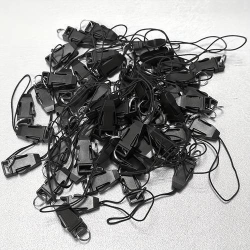 verpakking van zwarte snellosklemmen met koorduiteinden - ideaal voor lanyards, sleutelhangers en camerariemen - abs-materiaal - jdm racing merk