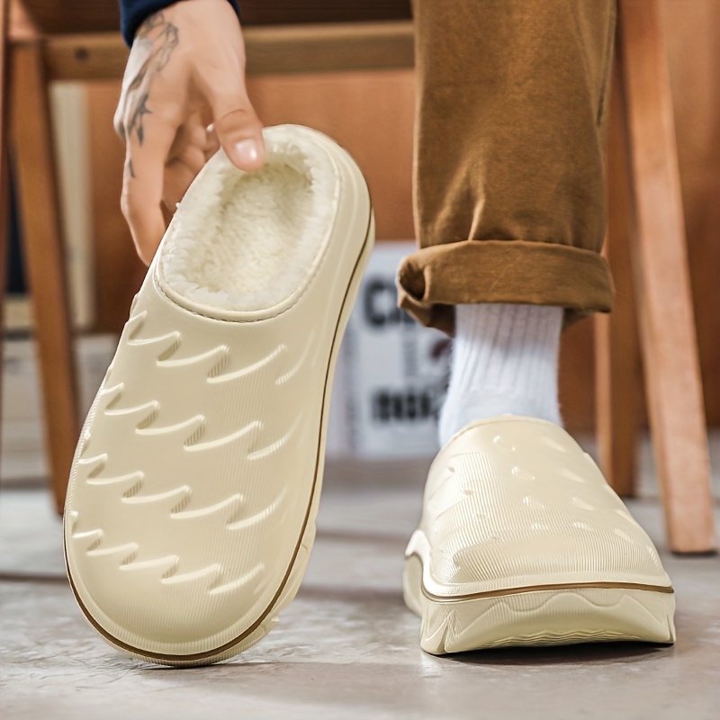 Chaussons d'hiver en peluche robustes pour hommes et femmes avec semelle de haute qualité et semelle épaisse - Tout-terrain intérieur/extérieur, antidérapants - Conçus pour la neige et la glace - Bottines chaudes unisexes