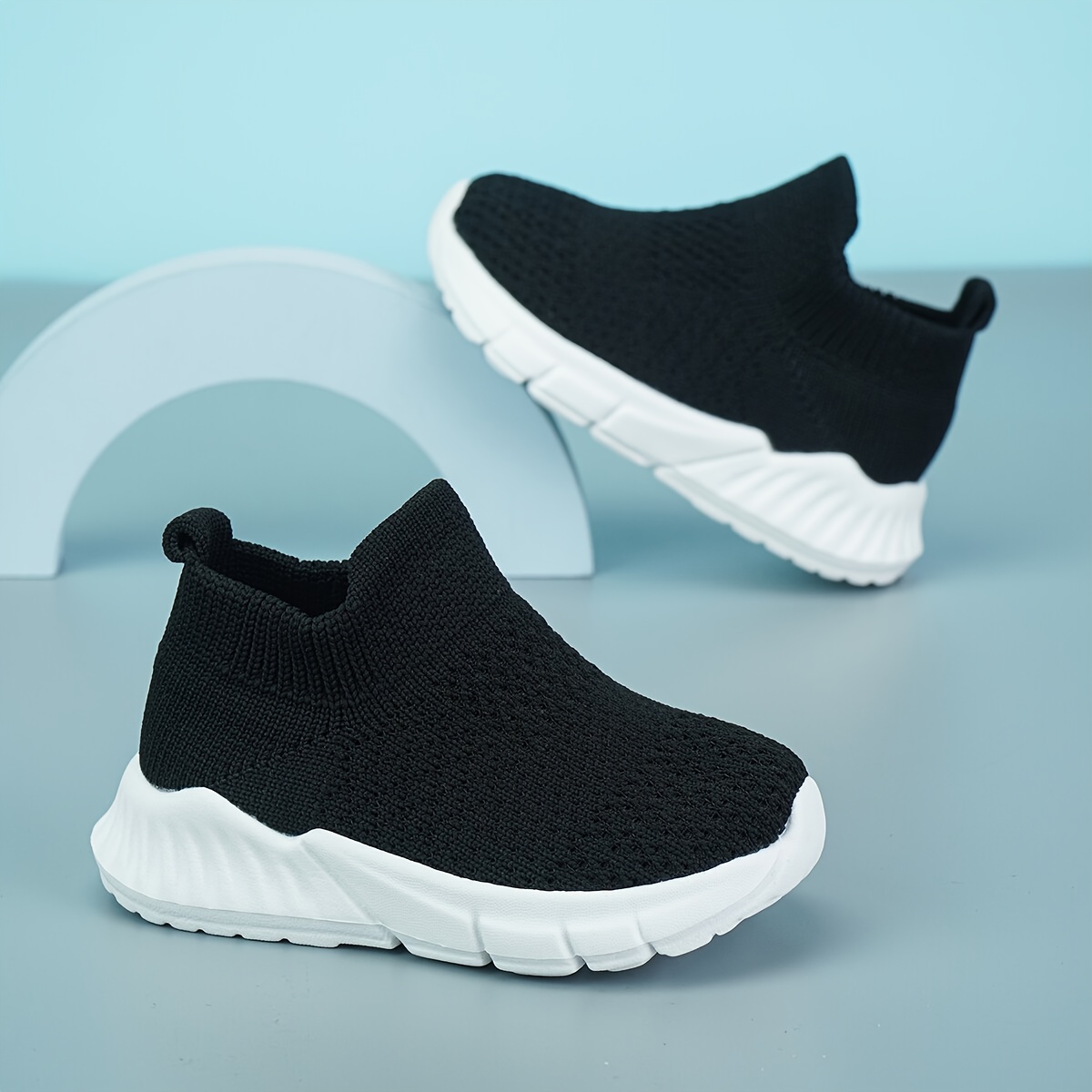 Once EVA super soft, super light, super fashionable leisure sports shoes
