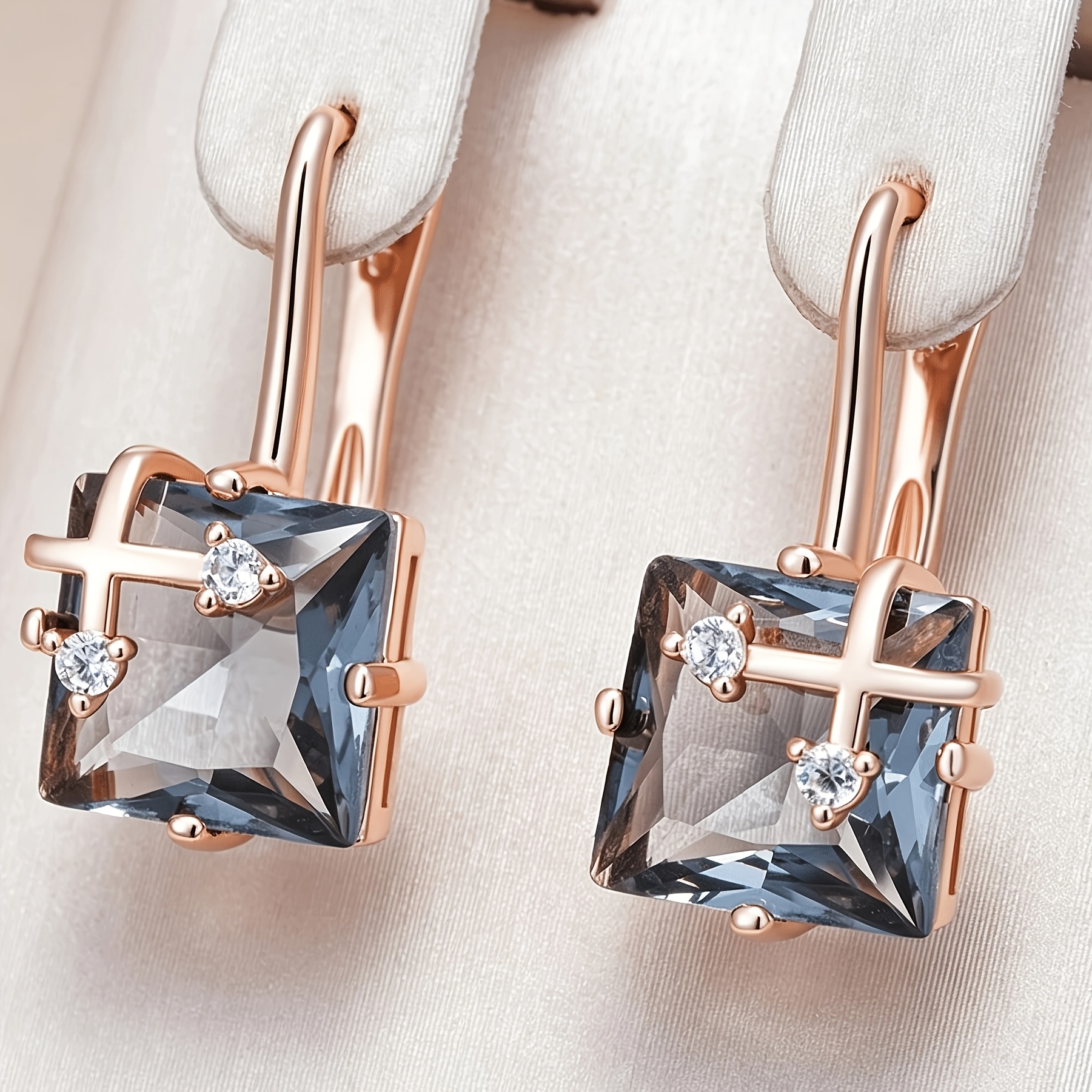 TEMU ANGOL 1 Paar Quadratische Synthetische Zirkonia Ohrringe für Damen, Einfach Elegante Klassische Exquisite Modische Luxuriöse Individuelle Schöne