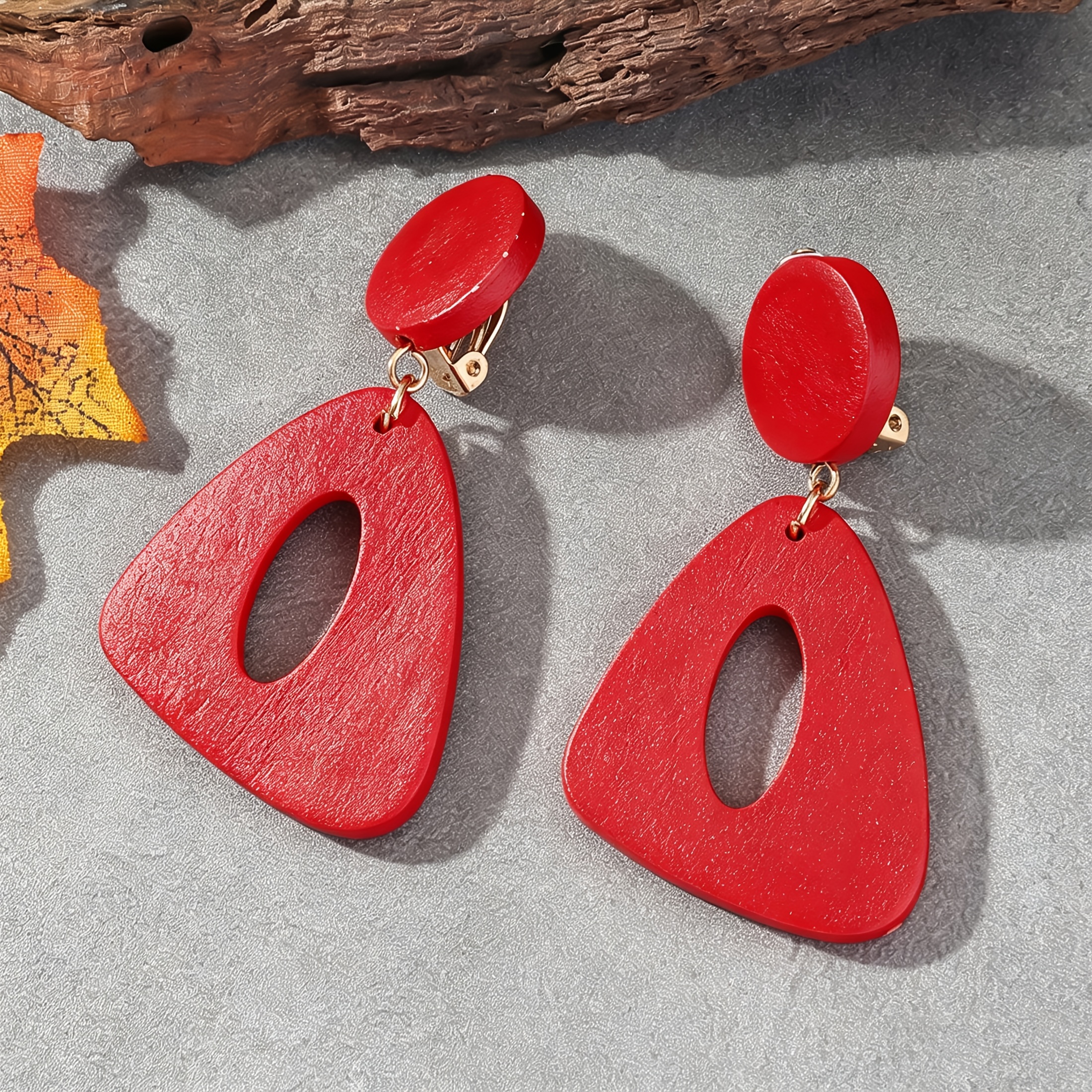 TEMU Un par de aretes de clip elegantes de estilo europeo y americano, geométricos, rojos, , en vacaciones, para mujer, para orejas perforadas y no