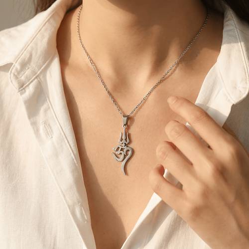 hot selling new additions personalized trendy brand stainless steel fashion jewelry pendant matching stainless steel clavicle chain additions personalized trendy brand suitable for men and women holiday gifts