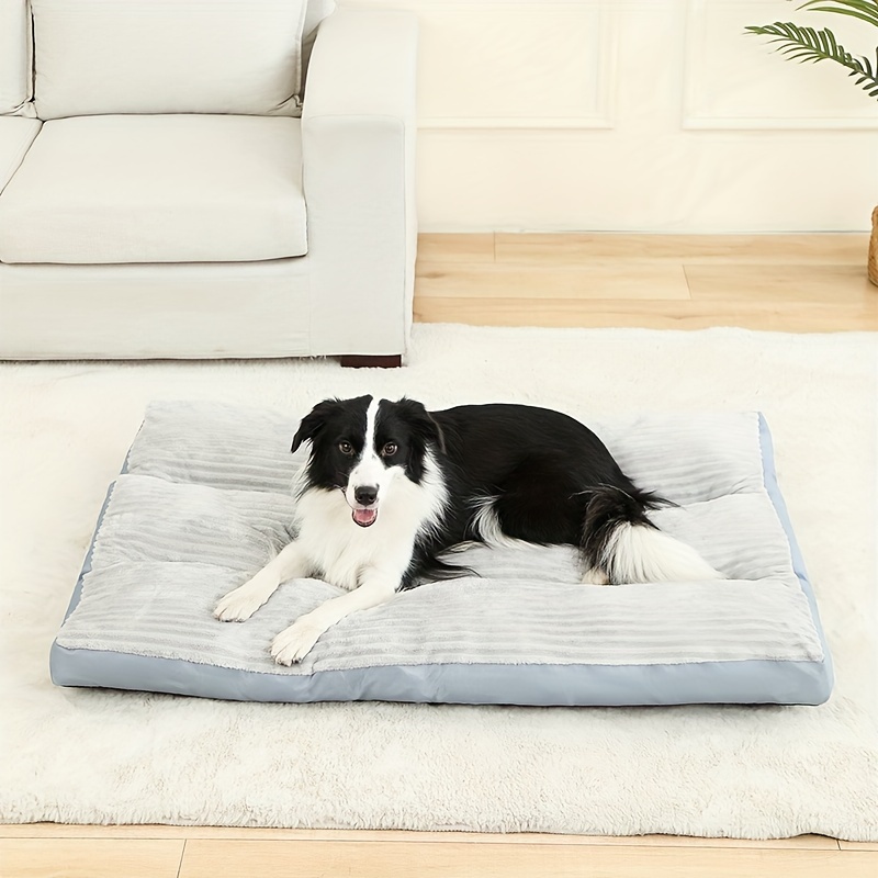 

Extra-large Comfortable Pet Bed Mat | Soft Dog Cushion With Nonslip Bottom | & Machine Washable | Polyester Fiber With Striped Pattern | Suitable For All | For Large, Medium, Small