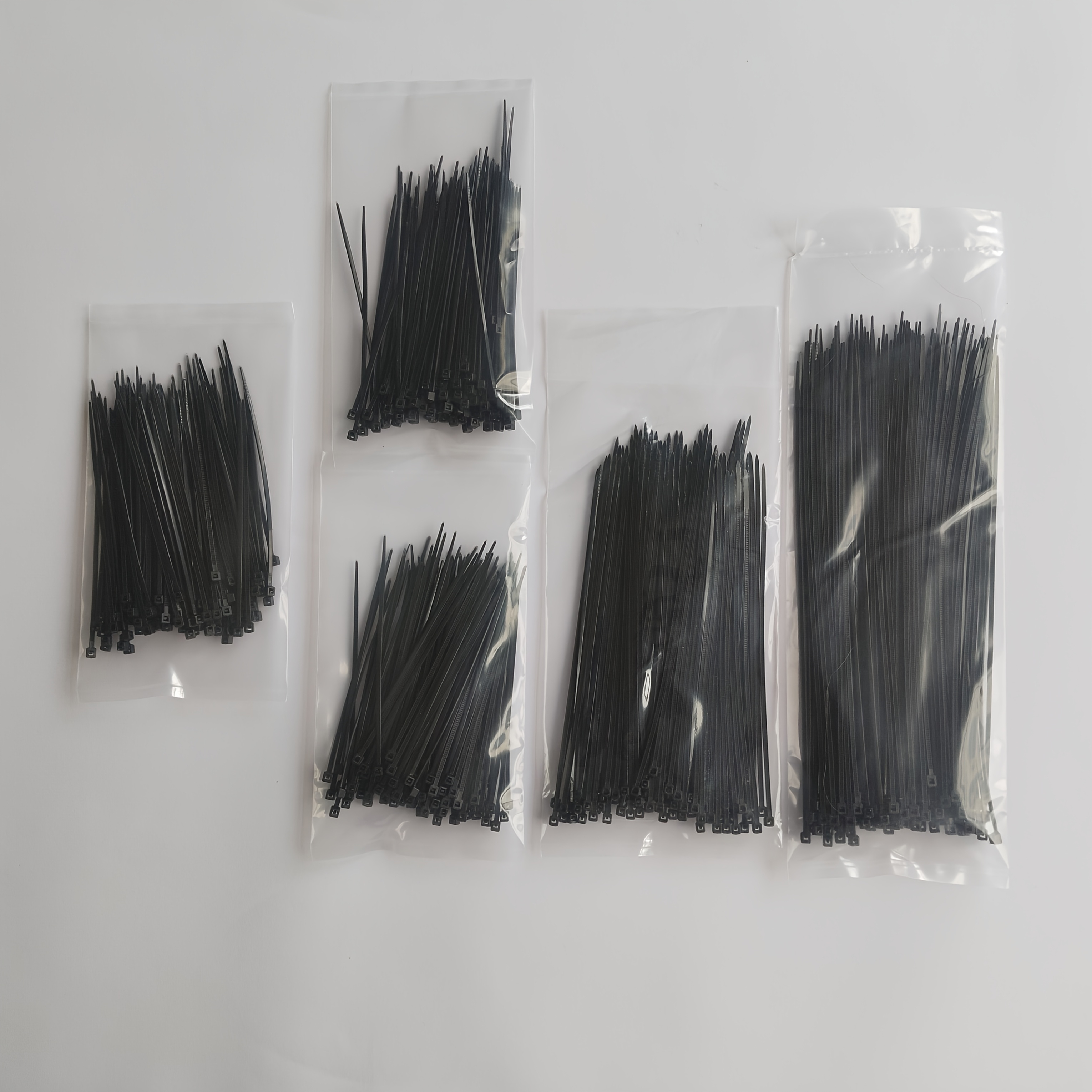 TEMU Juego de 500 de cable autoblocantes — Conjunto organizador de cables de nailon duradero, múltiples tamaños de 200 mm / 150 mm / 100 mm*3