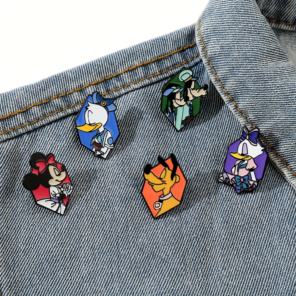 

Set Of 1 To 5pcs Featuring Like Mouse, Duck, , And , Enamel Pins Are Metal Badges Clothing And Backpack Accessories.