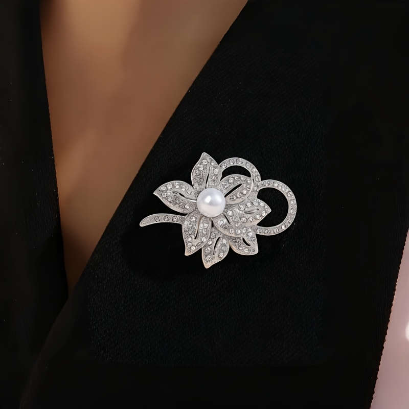 TEMU 1 broche de lujo con flor de perla hueca, de diamantes y diamantes de dorados y plateados de dos colores con estilo elegante y , adecuado para