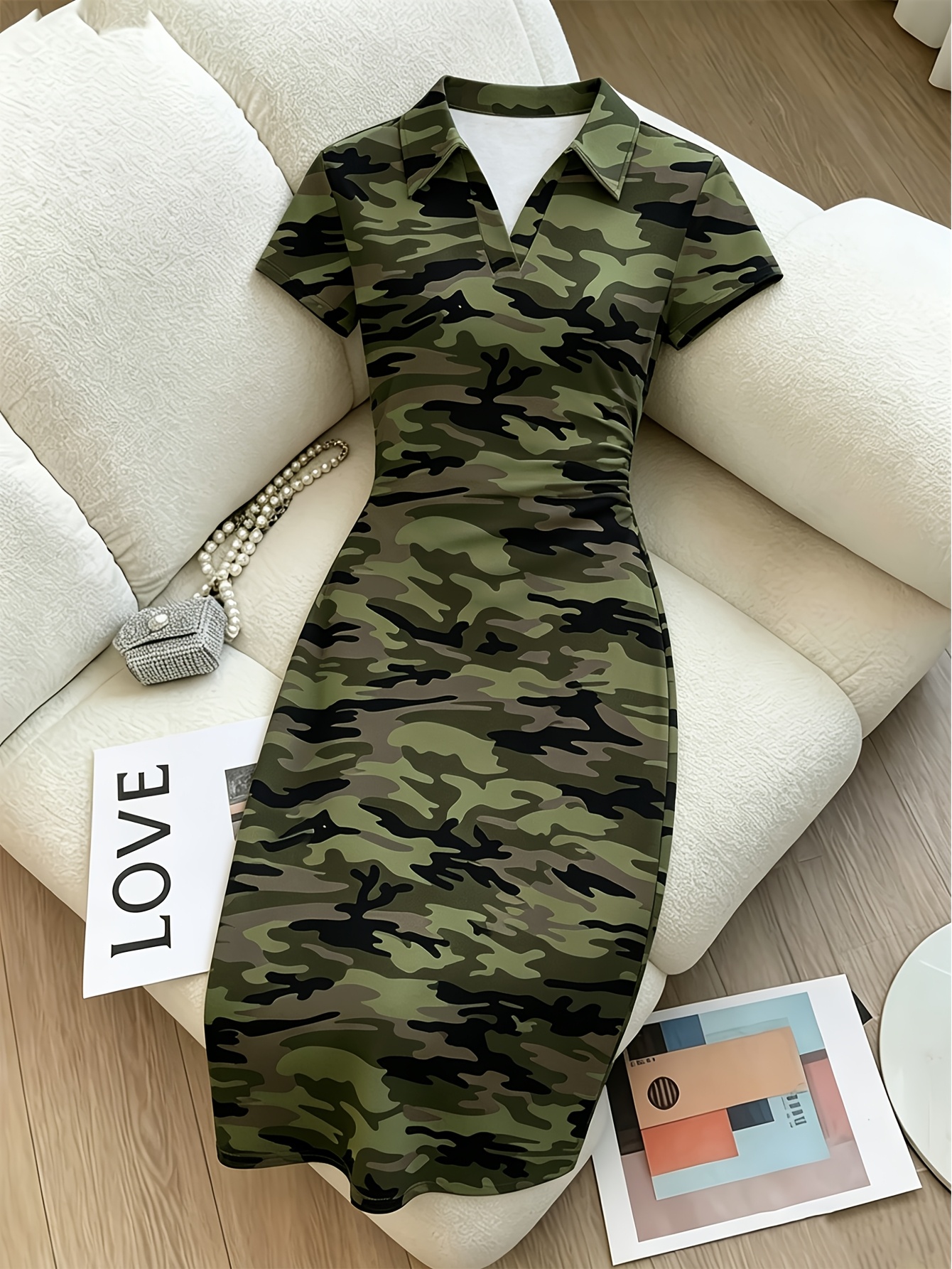 formal dress uniform winter uniform, Air Force officer — PICRYL 2026/08/04 main image 1