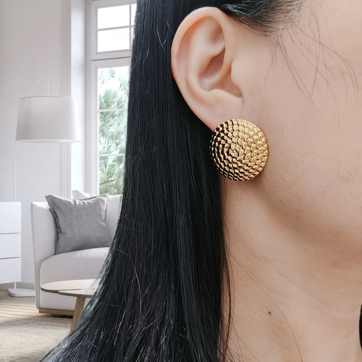 Women's Minimalist Round Hoop Earrings - 18K Golden Plated