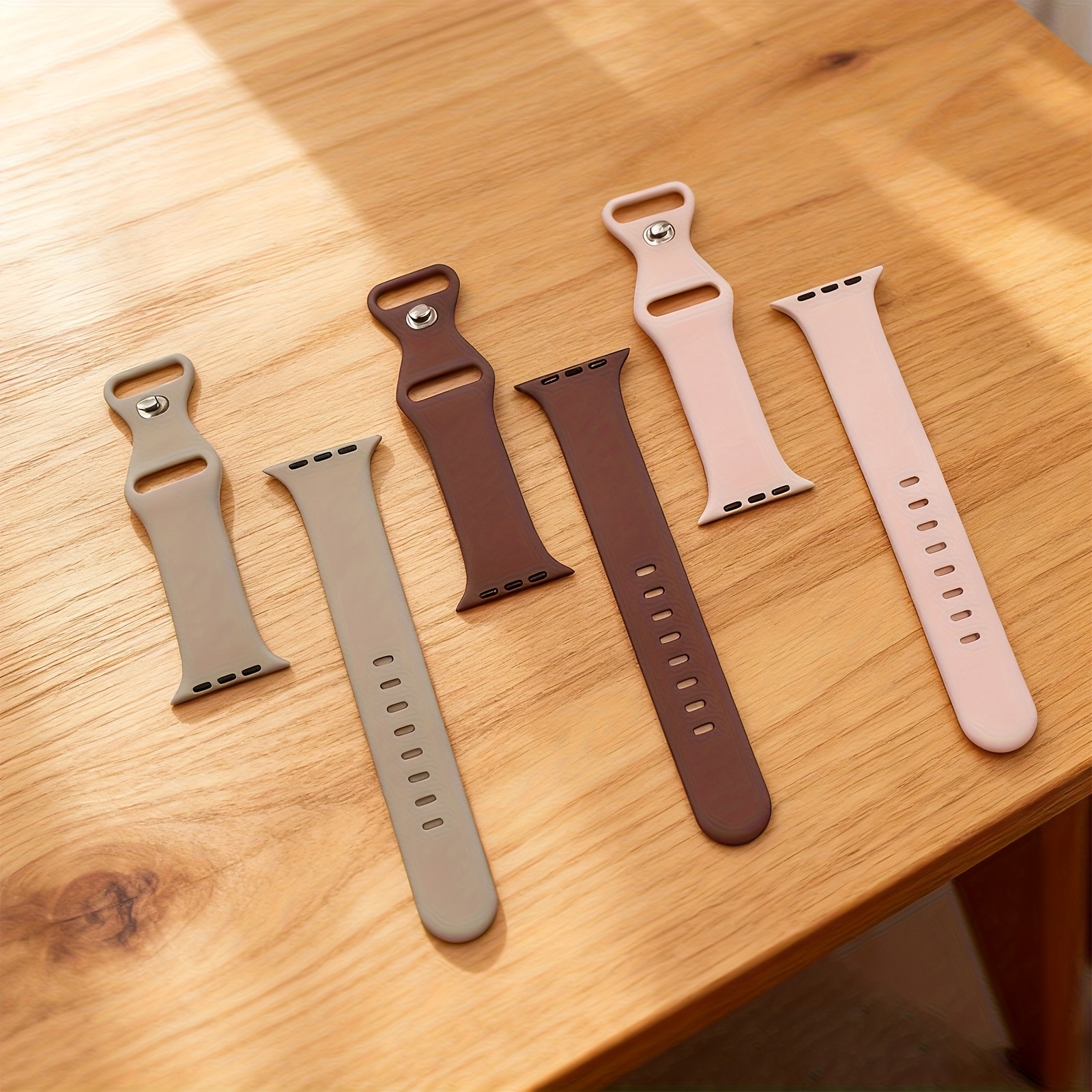 E-shop 3er-Pack Sport Silikon Uhrenarmband, Ersatzarmband für Apple Watch Full Series, Verstellbare Schleife, Leichtes Farbsystem, Kompatibel mit Apple