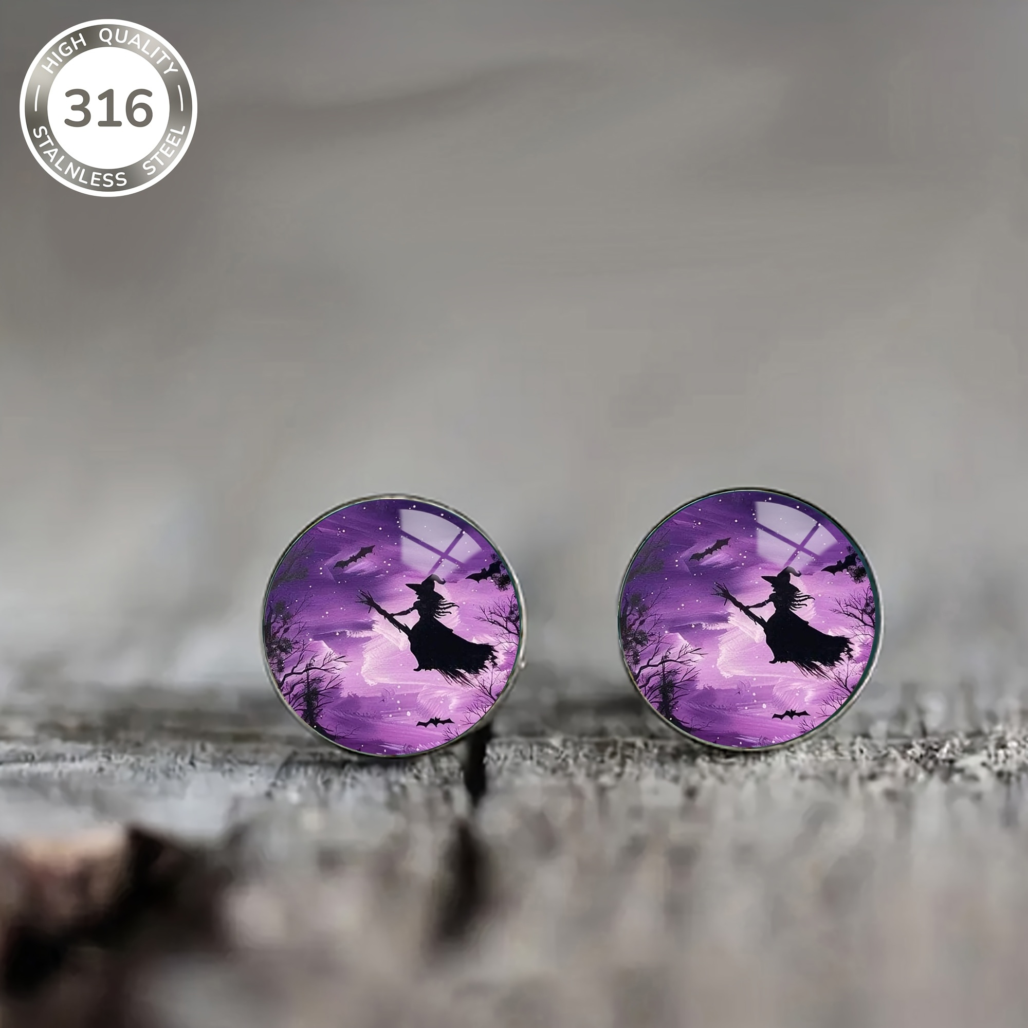 TEMU 1 Paar Gotische Heks Vliegend op Bezem Oorstekers - Paarse Nachtelijke Hemel Halloween Sieraden, Unisex RVS Oorbellen voor Vrouwen & Mannen,