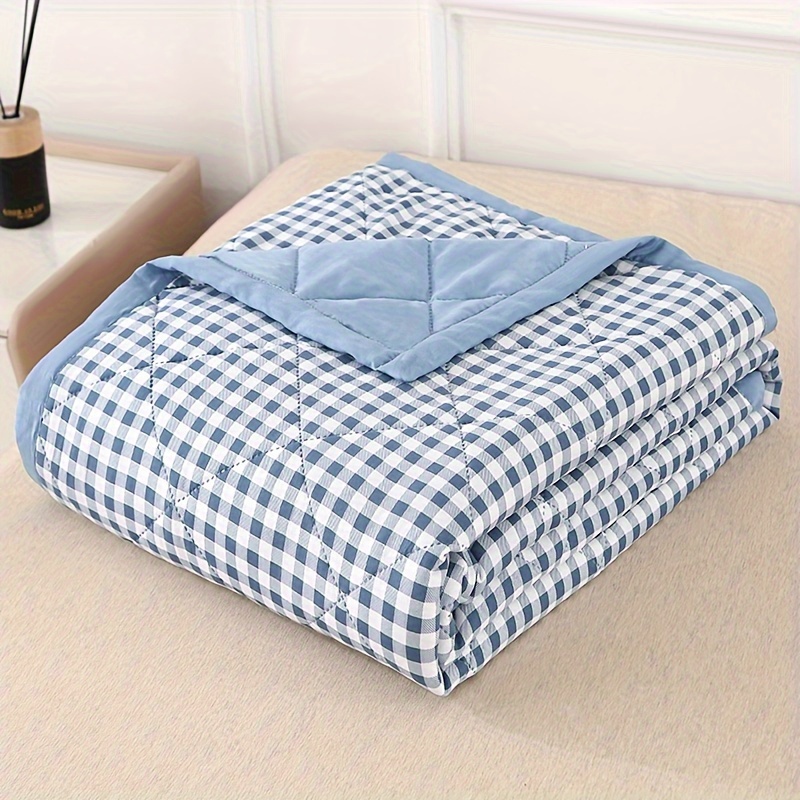 

Preppy Style Plaid Summer Quilt, Ultrasonic Embossed Lightweight Air-conditioning Comforter, Twill Weave, Machine Washable, All-season Polyester Bedspread