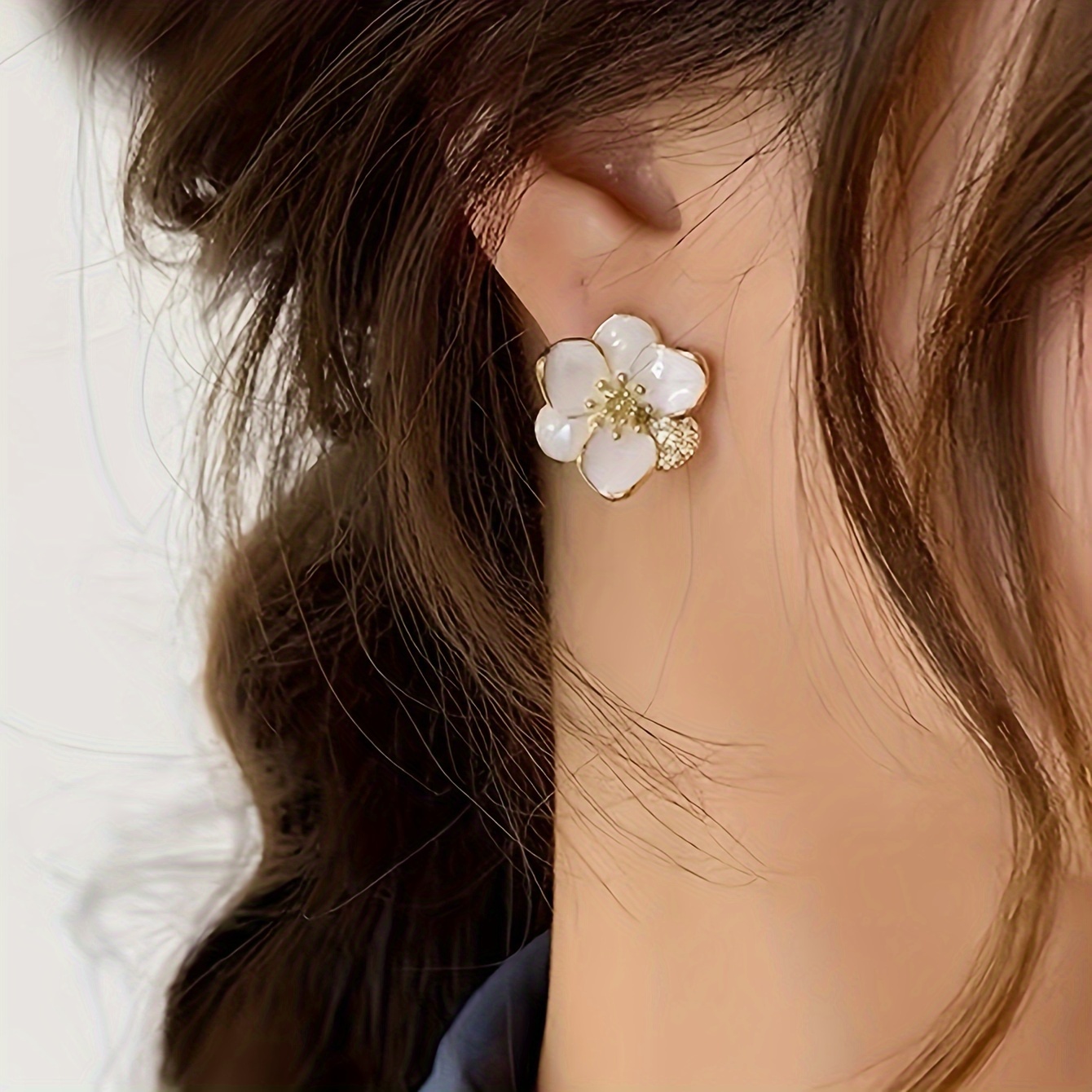 

Floral Earrings For Women, Elegant Zinc Alloy Jewelry For Daily Wear & Dates, Simple & Sweet Petal Design, Stud Fashion Accessory