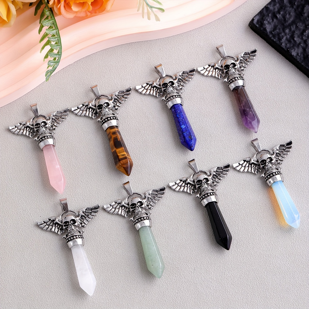 

8pcs Skull Head Wings Hexagonal Artificial Gemstone Pendant Set In Multiple Colors Suitable For Halloween, Thanksgiving And Christmas Date Gifts