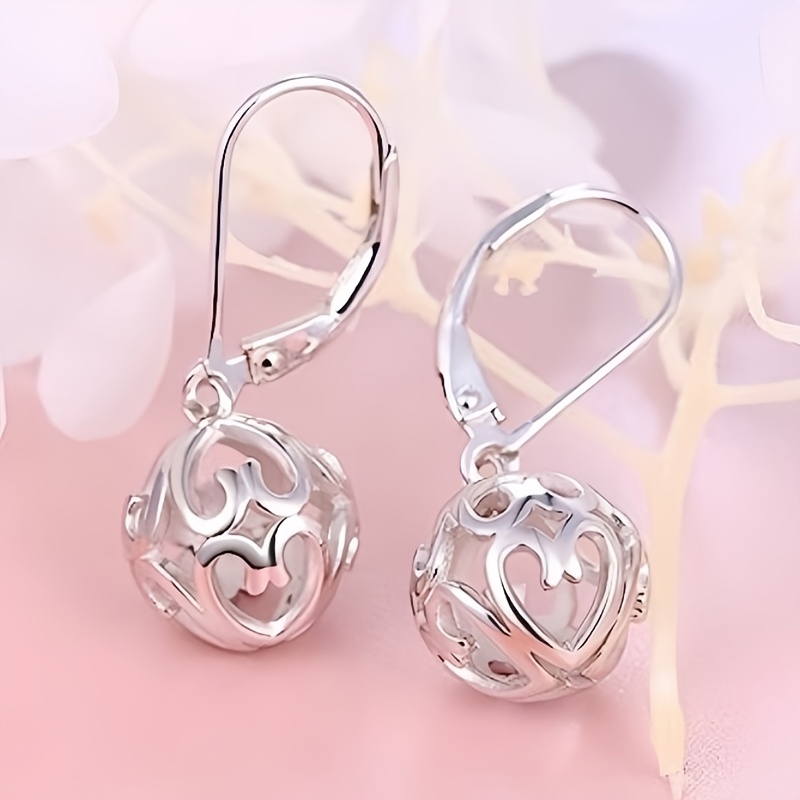 E-shop 1 Paar Damenmode Ohrringe im Retro-Hohl-Design, Laterne-Form, Anhänger, Alltags-Party-Date--Mode-Schmuck-Ohrringe, zurück zur Schule, einfaches