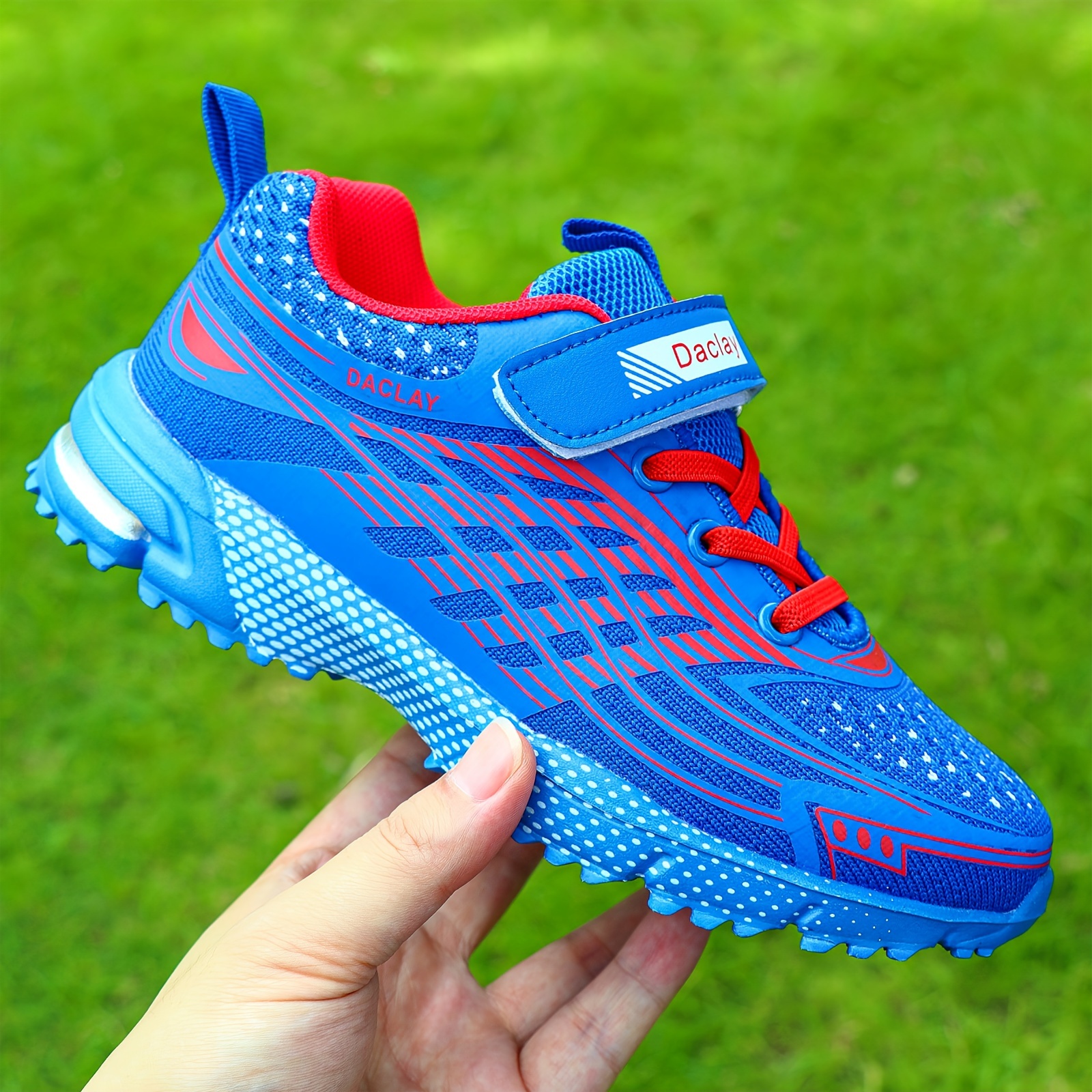 Boys geometric sneakers image