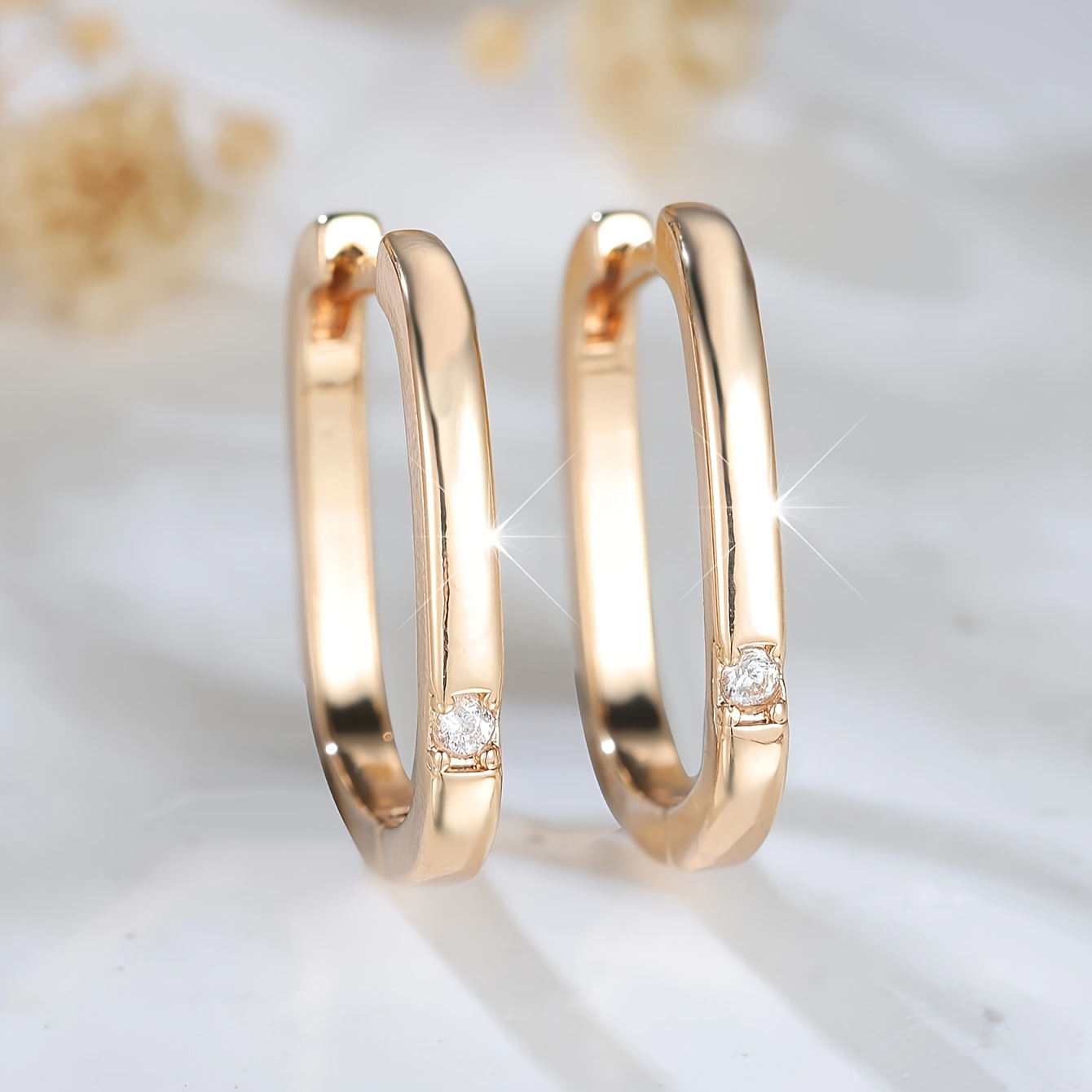 Image of A Pair Of Exquisite Earrings For Women, Featuring A High-end, Niche Design Versatile And Suitable For Everyday Wear And Parties