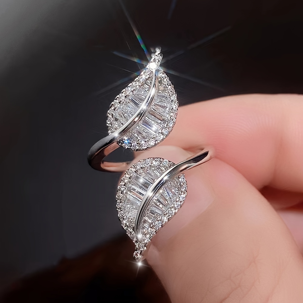 

2025 European And American With Leaf Opening, Copper Material Inlaid With Cubic Zirconia, Polished High-quality Fashionable Ring. (factory Level Direct )