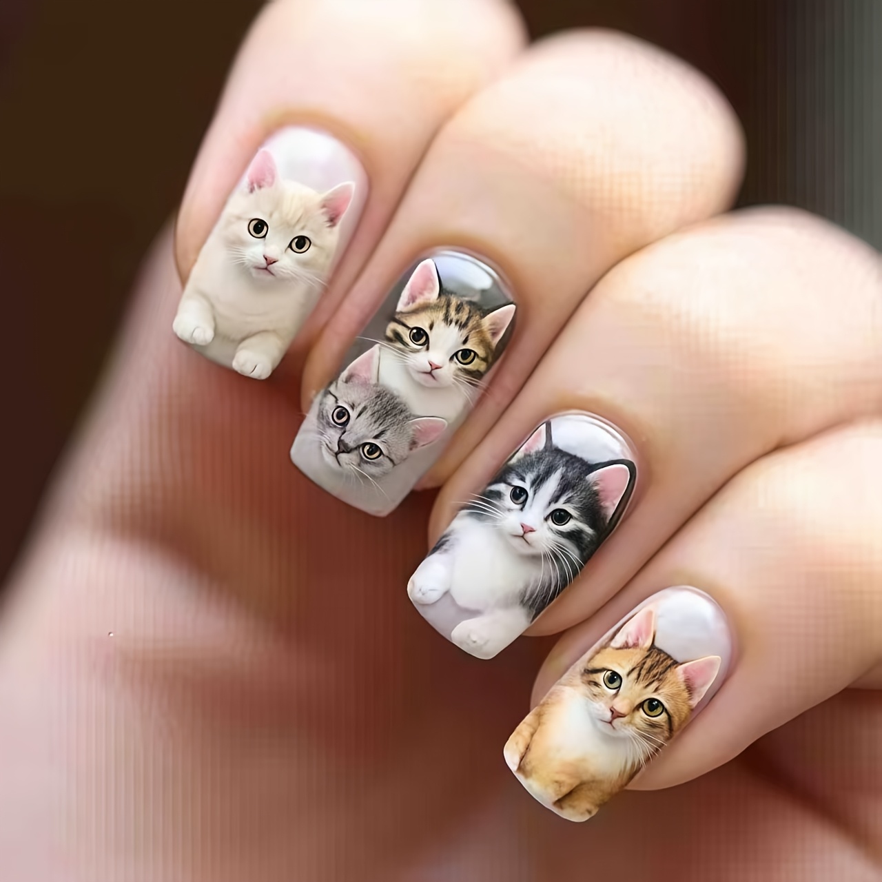 TEMU 24pcs Set Cute Cat Portrait Press-on Nails, Ultra-realistic Hand-painted Kitten Short Square Nail Tips, Apparel Decoration, Decorative Press-on