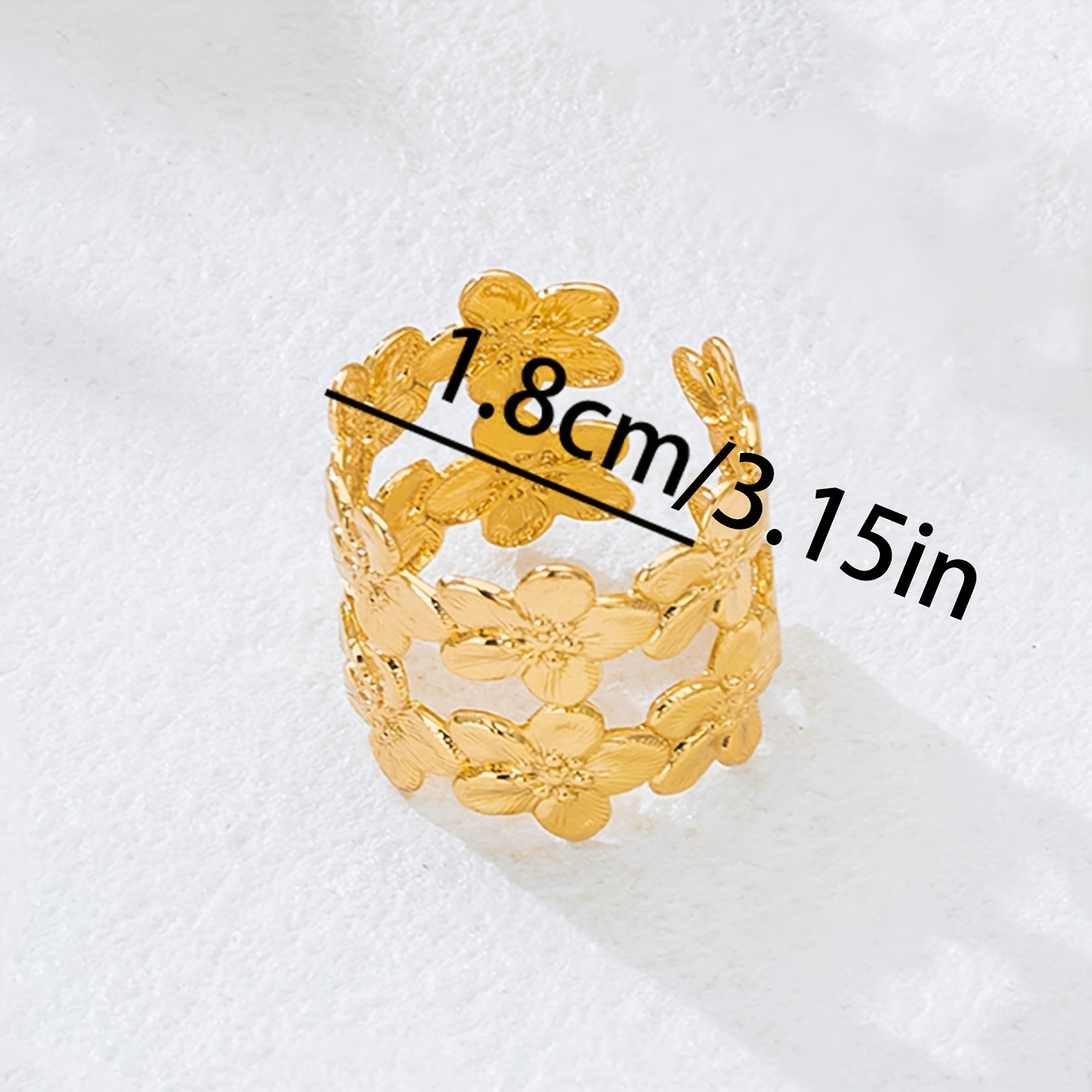 Women's French-Style Floral Openwork Ring, Elegant Design