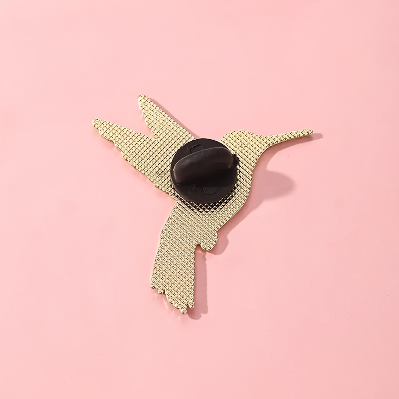 Vibrant Hummingbird Enamel Brooch Pins - Colored, 3d & Dynamic, Unique Exquisite Badge, Fashion Accessory For Clothes & Bags, Perfect Gift For Family, & Bird Lovers