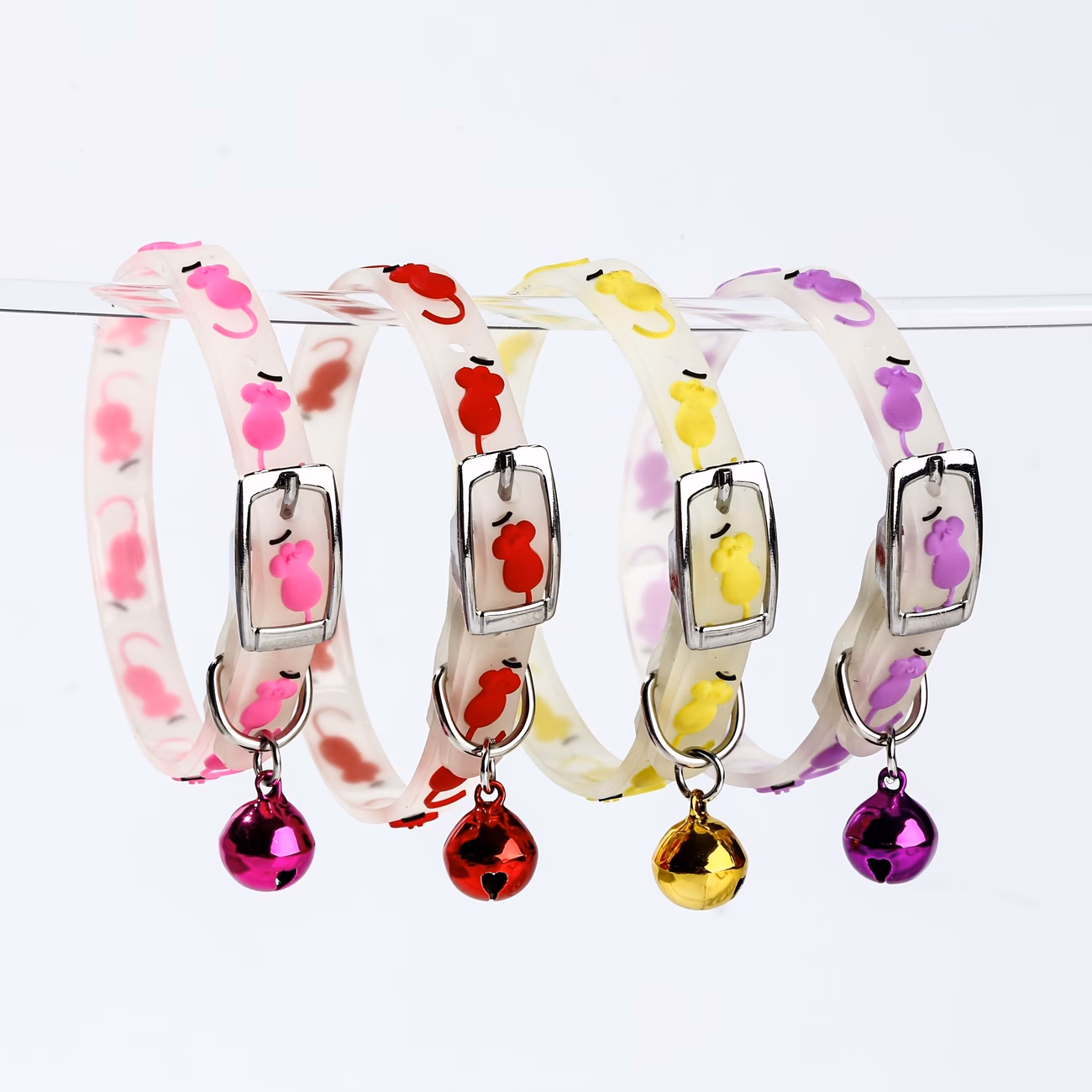 random color in the dark collar cute glowing pet collar for luminous pet collar glow in the dark collar with paw print safety anti loss collar suitable for small dogs and cats in multiple colors Product details 6