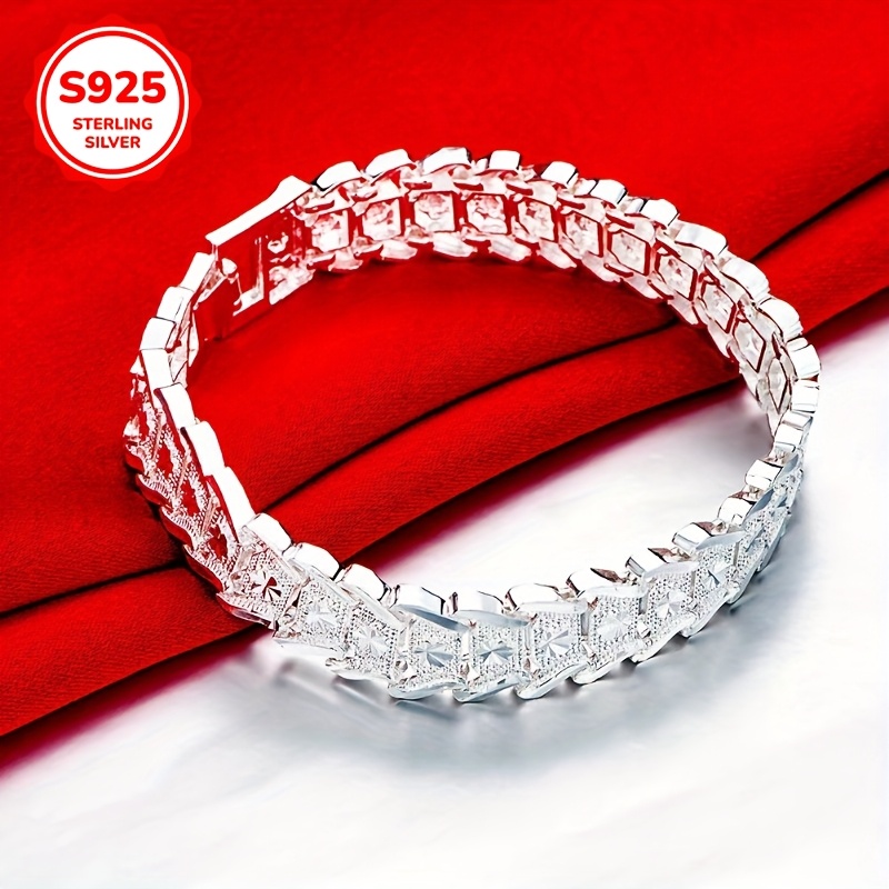 

Elegant 925 Sterling Silver Bracelet, Suitable For Women, Classic Wide Coin Design, Non-allergic, Versatile Jewelry For Everyday Wear And Special Occasions, Ideal Day Gift.