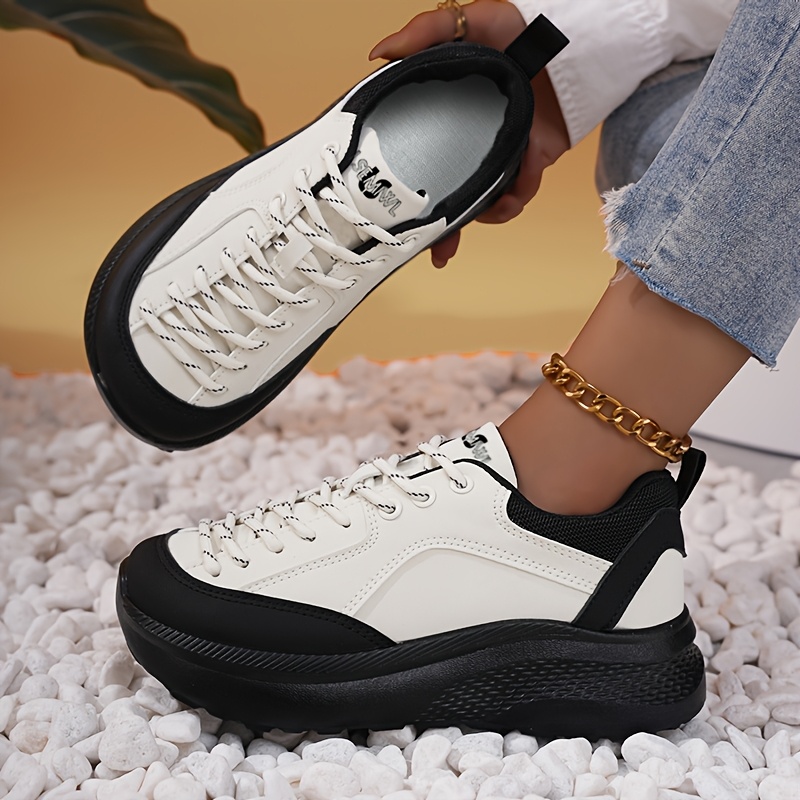 Women's Wide Toe Box Running Shoes for All Seasons
