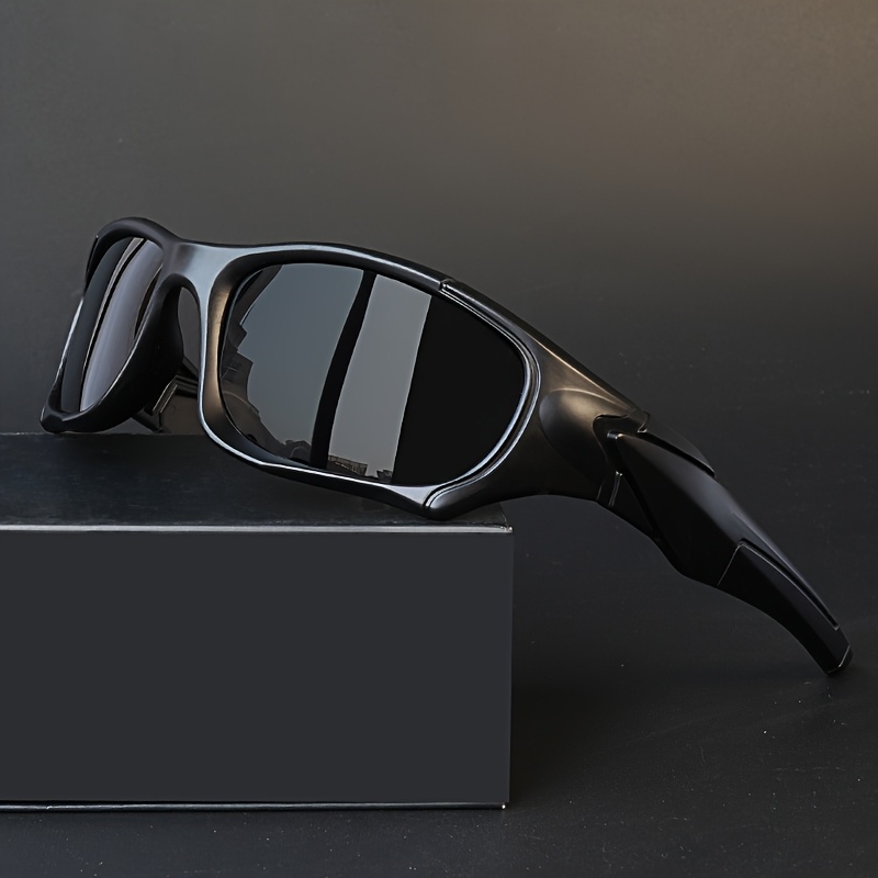 Image of Classic Vintage Fashion Eyeglasses For Men And Women, Suitable For , Unisex. Durable , An Ideal Gift, Perfect For Events And Daily Casual Wear