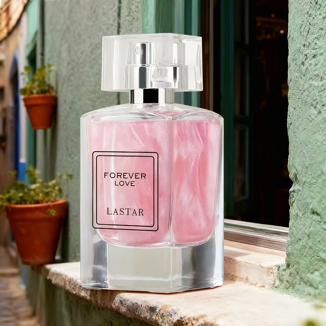 Lastar Women's Romantic Perfume Features A Floral With A Rose Scent. It Sets A Unique Atmosphere With Its Fresh, Elegant, And Notes Suitable For Occasions