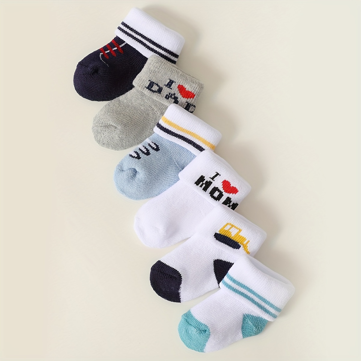 

Chaussettes bébé en mélange de coton 6/12 - Mignonnes chaussettes tricotées chaudes pour garçons et filles, lavage à uniquement, avec des designs "J'aime Maman" et "J'aime Papa