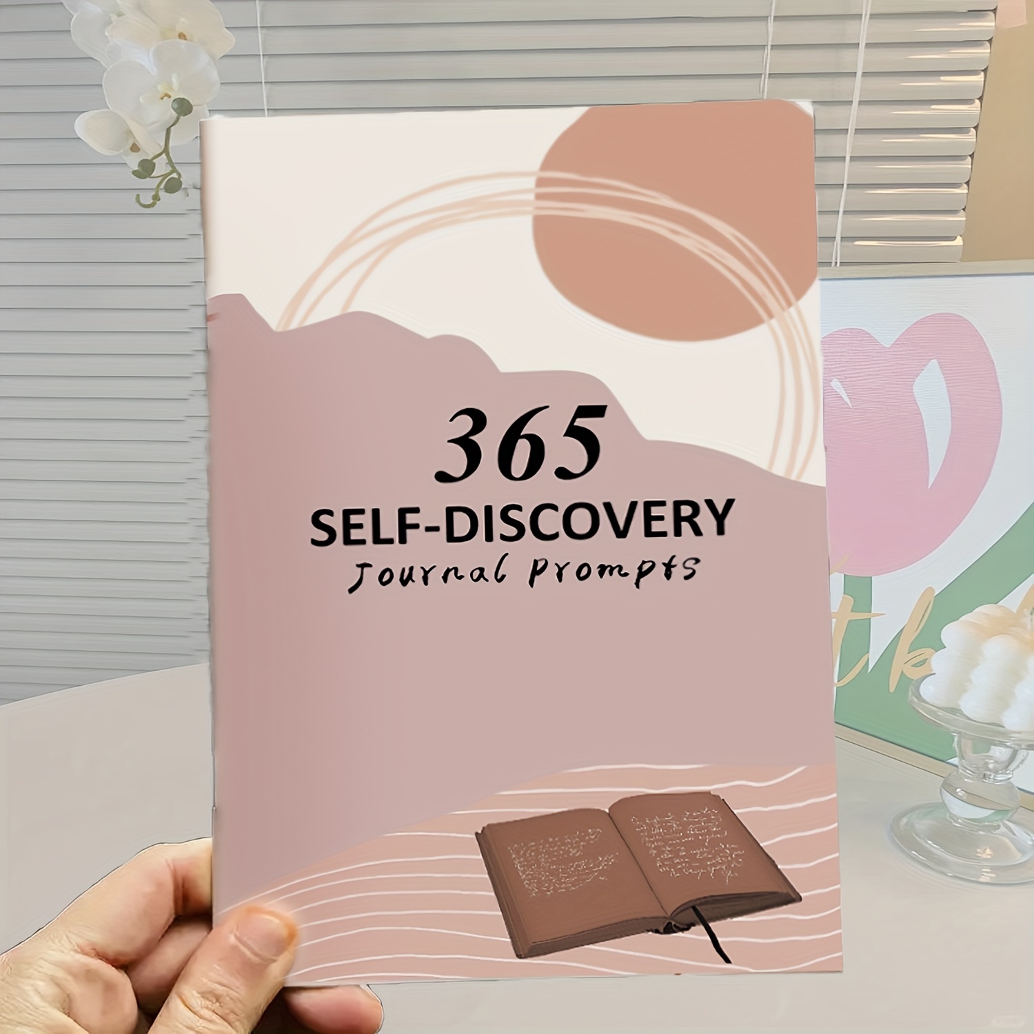 

365 Self- Prompts For Personal Growth - 1 Year Guided Reflection And Journal With Daily Questions For Self-improvement - Major Material: Paper (1pc)