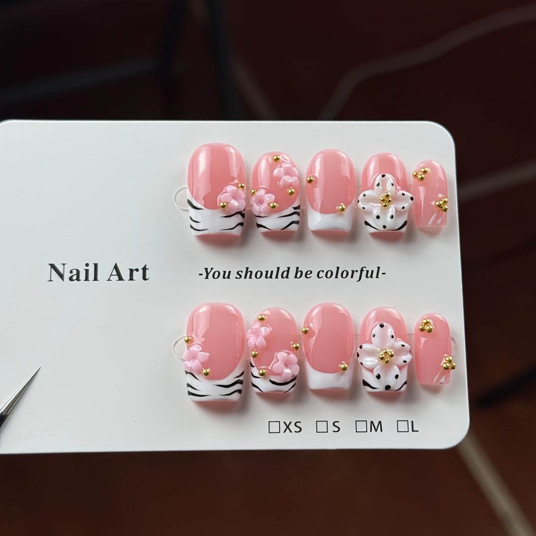 E-shop 10 Stück High-End Rosa Mädchen-Style, handbemalte dreidimensionale Schnitzereien, dekoriert mit kleinen goldenen Perlen, handgemachte French Tip