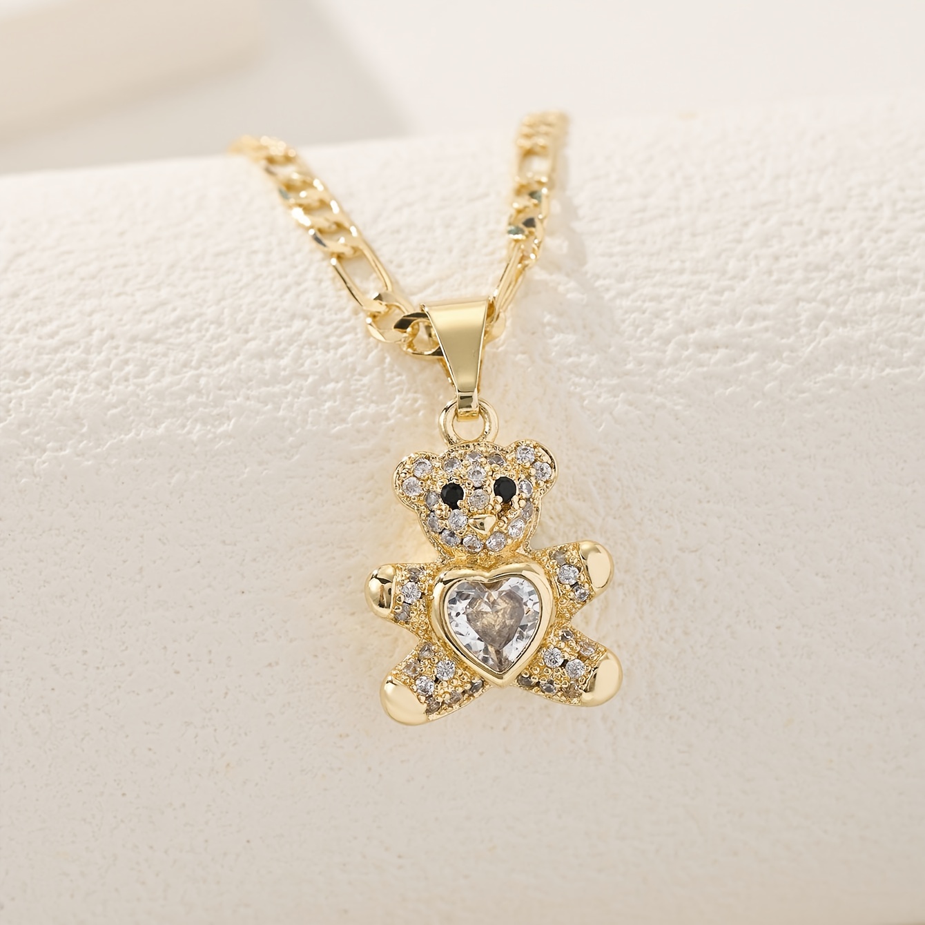TEMU A Stylish And Cute Pendant Featuring A Delicate Heart-shaped Bear With Synthetic Synthetic Zircon, With A Cuban Chain