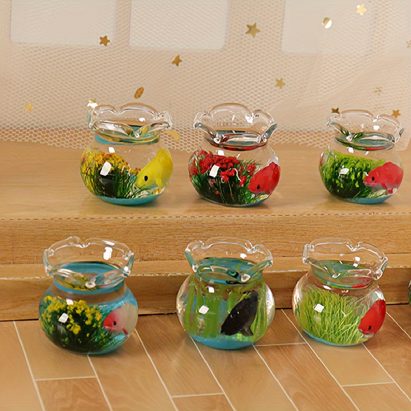 

1pc Dollhouse Miniature Toy, Doll Play 1:12 Simulative Accessories, Glass Fish Tank, Home Model, Random Color