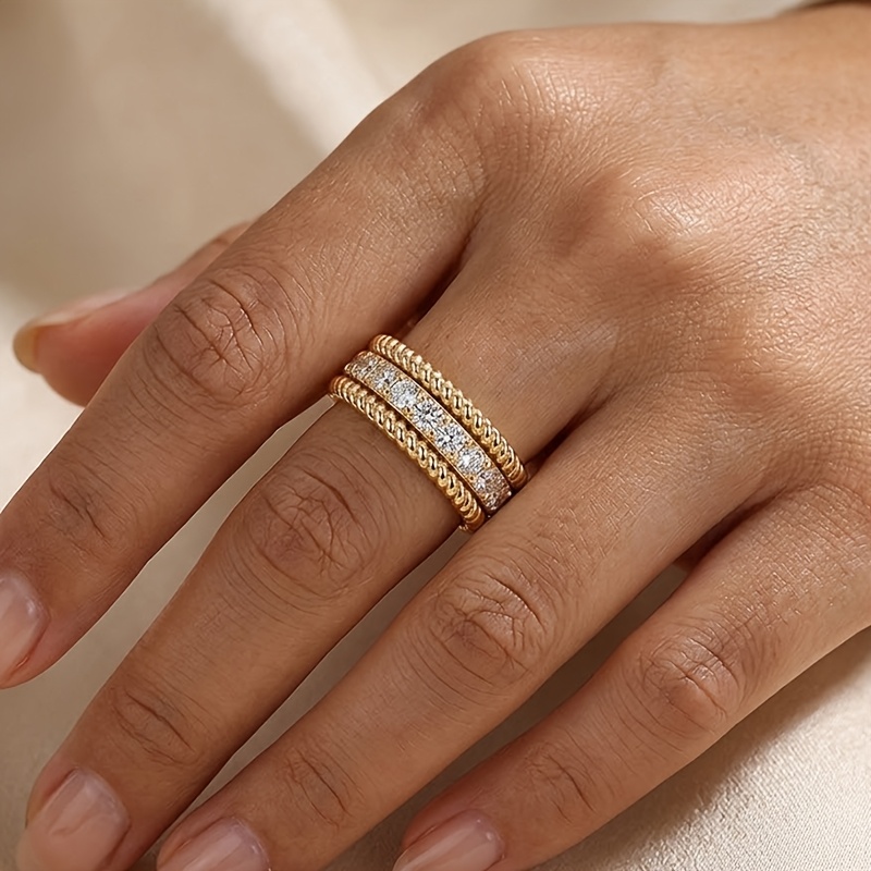 Women's Full-Pave Rhinestone Engagement Ring, Elegant Style