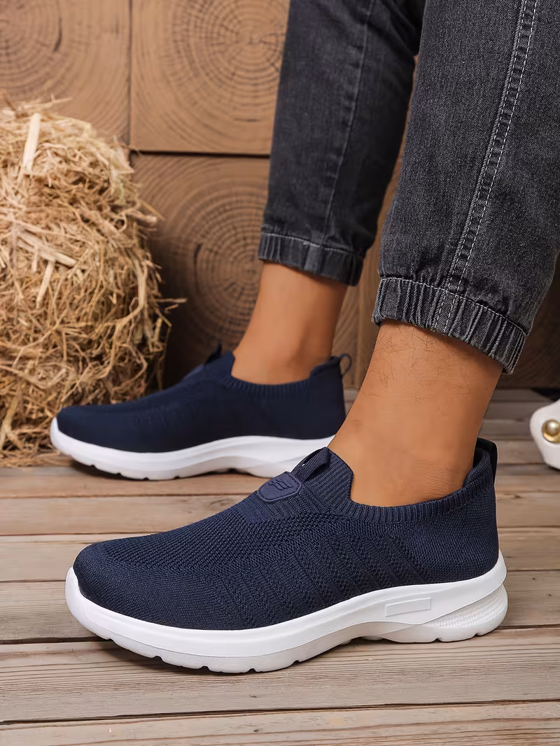 mens knit slip on casual sneakers lightweight ideal for daily commutes weekend trips versatile easy on shoes Product details 14