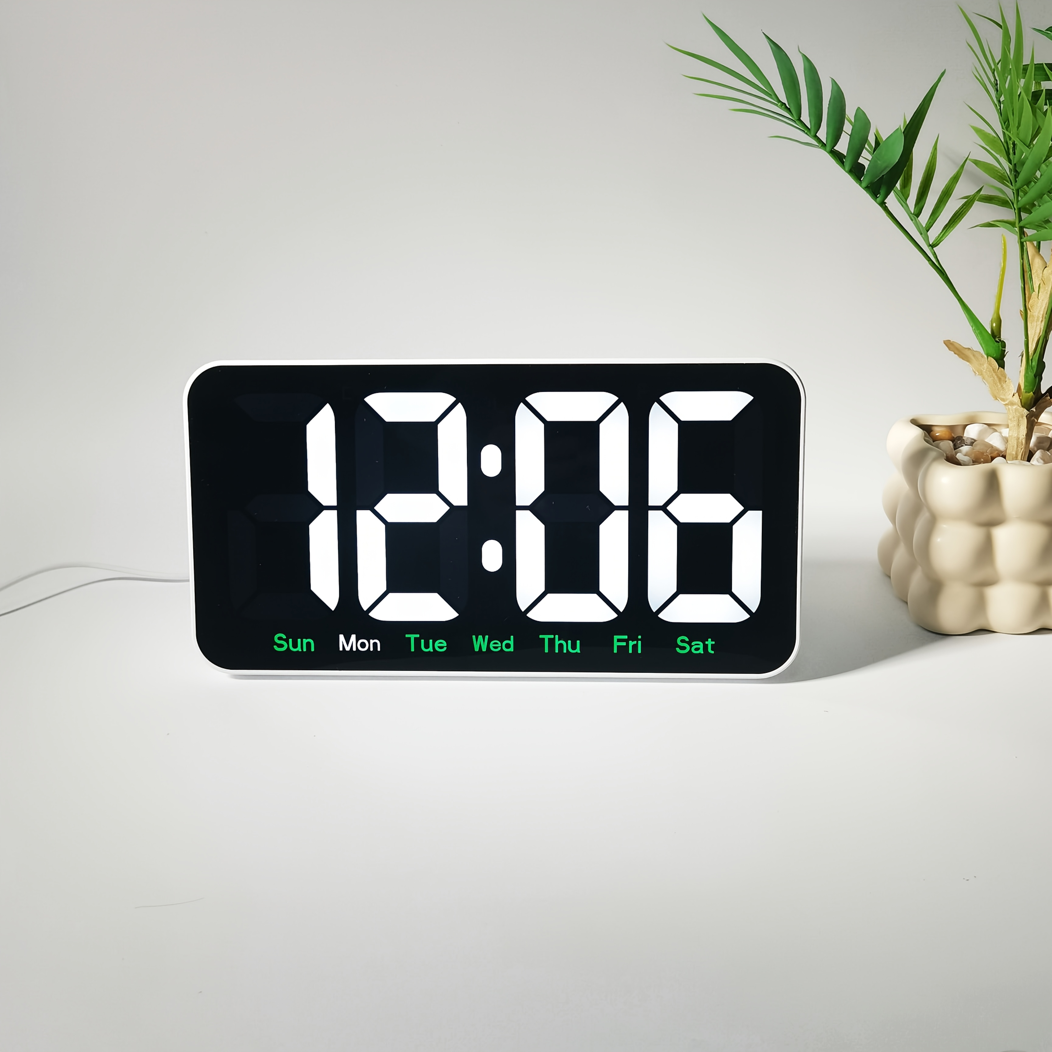 TEMU Digital Wall Clock With Large Display, Shows Time Date And Temperature, Jumbo Numbers, Can Stand On Desk Or Hang On Wall, Ideal For Seniors And