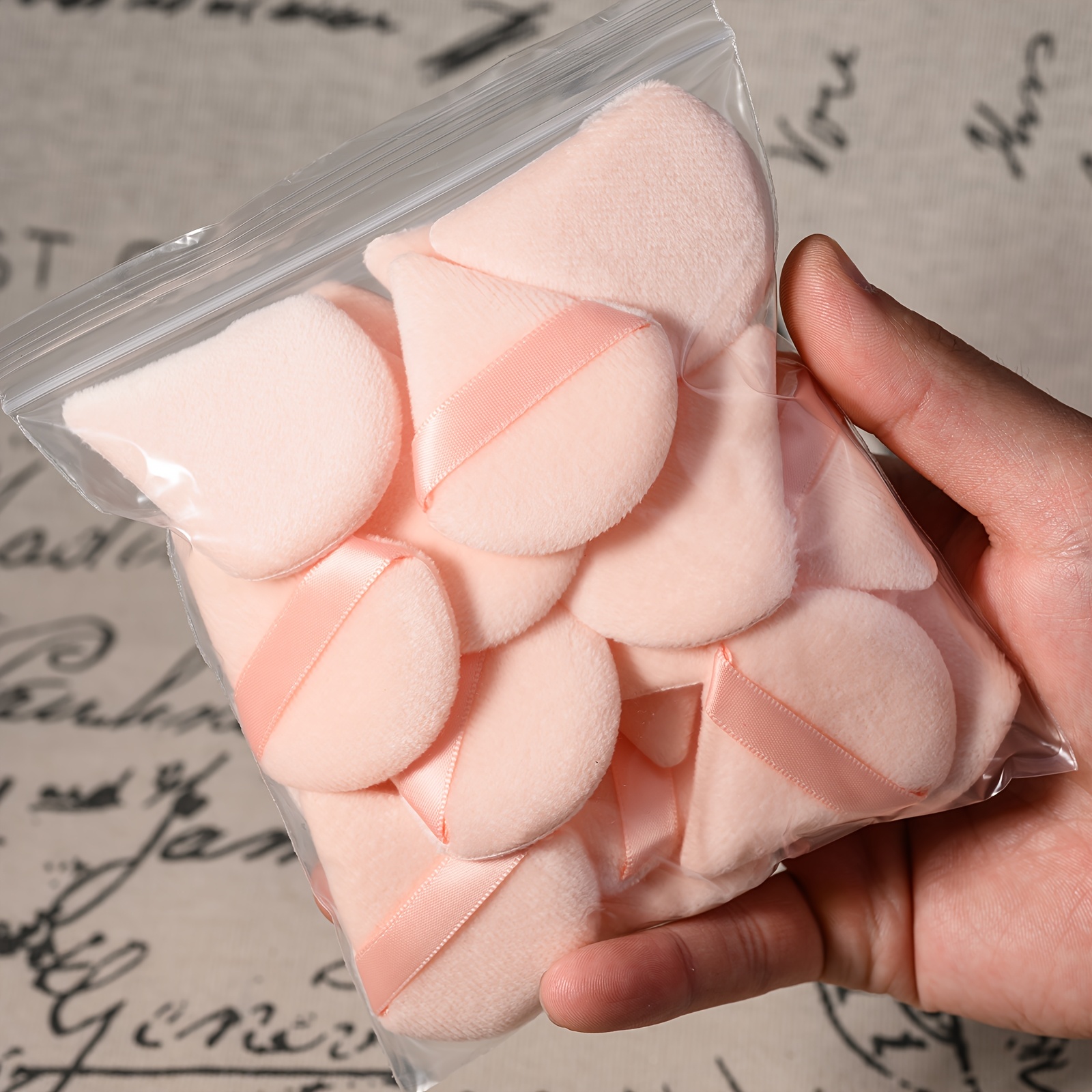 20pcs Mini Size Makeup Puff For Face Powder, Triangle Makeup Puff, Soft Triangle Face For Setting, Contouring, Under Eyes, And Corners, Beauty Tools With Strap