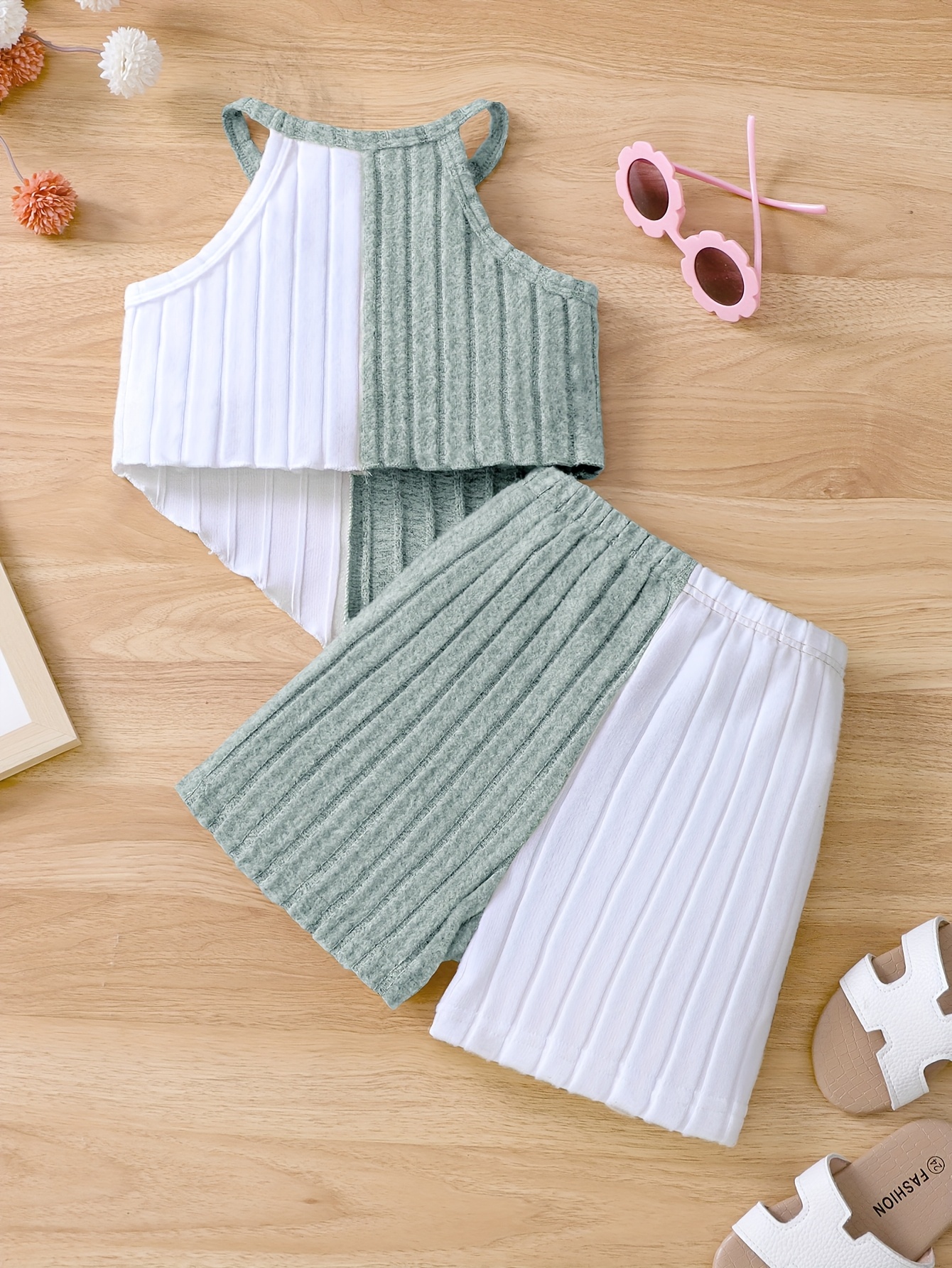 Girls 2pcs Summer Outfit Set, Knitted Polyester & Elastane, Solid Color Halter Neck Top with Bow Detail & Matching Shorts, Casual Fit for Playtime & Outings, for Outdoor