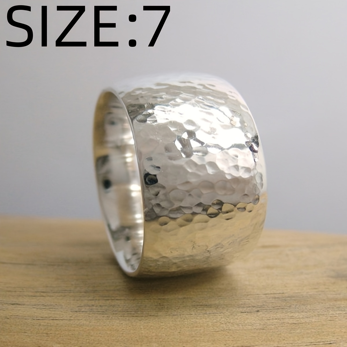 Unisex Minimalist Vintage Hammered Texture Copper Ring — Everyday Wear